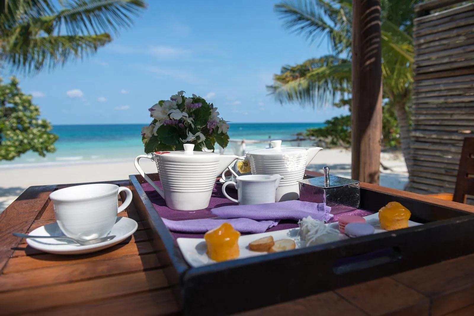 Coffee/tea facilities in Paradee