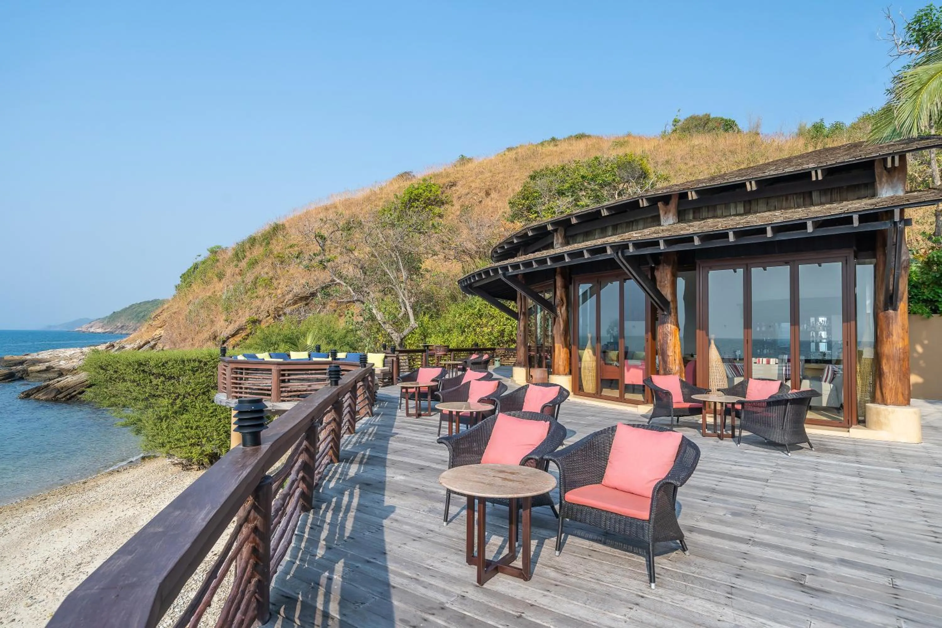 Lounge or bar in Paradee