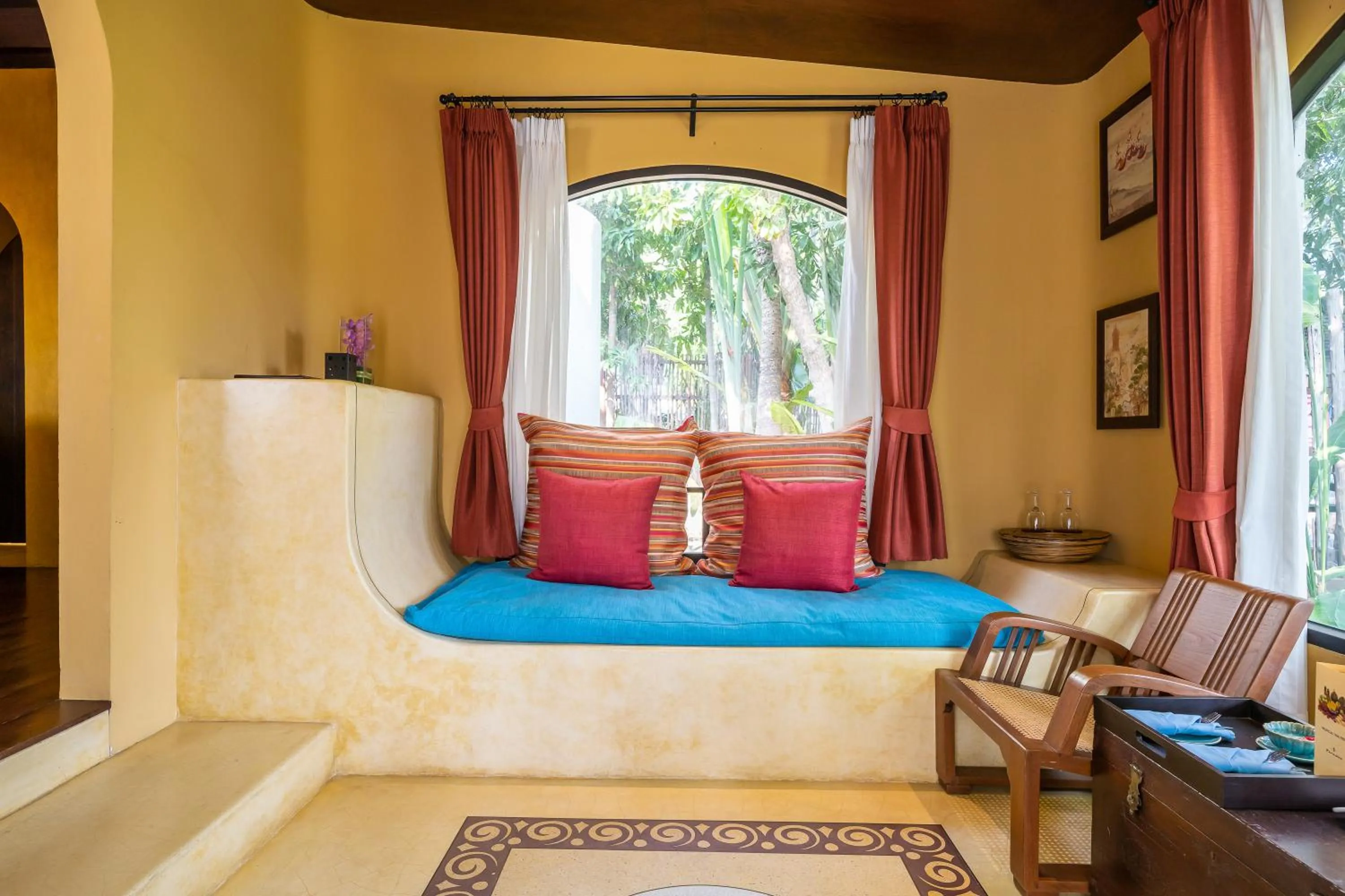 Living room, Bed in Paradee