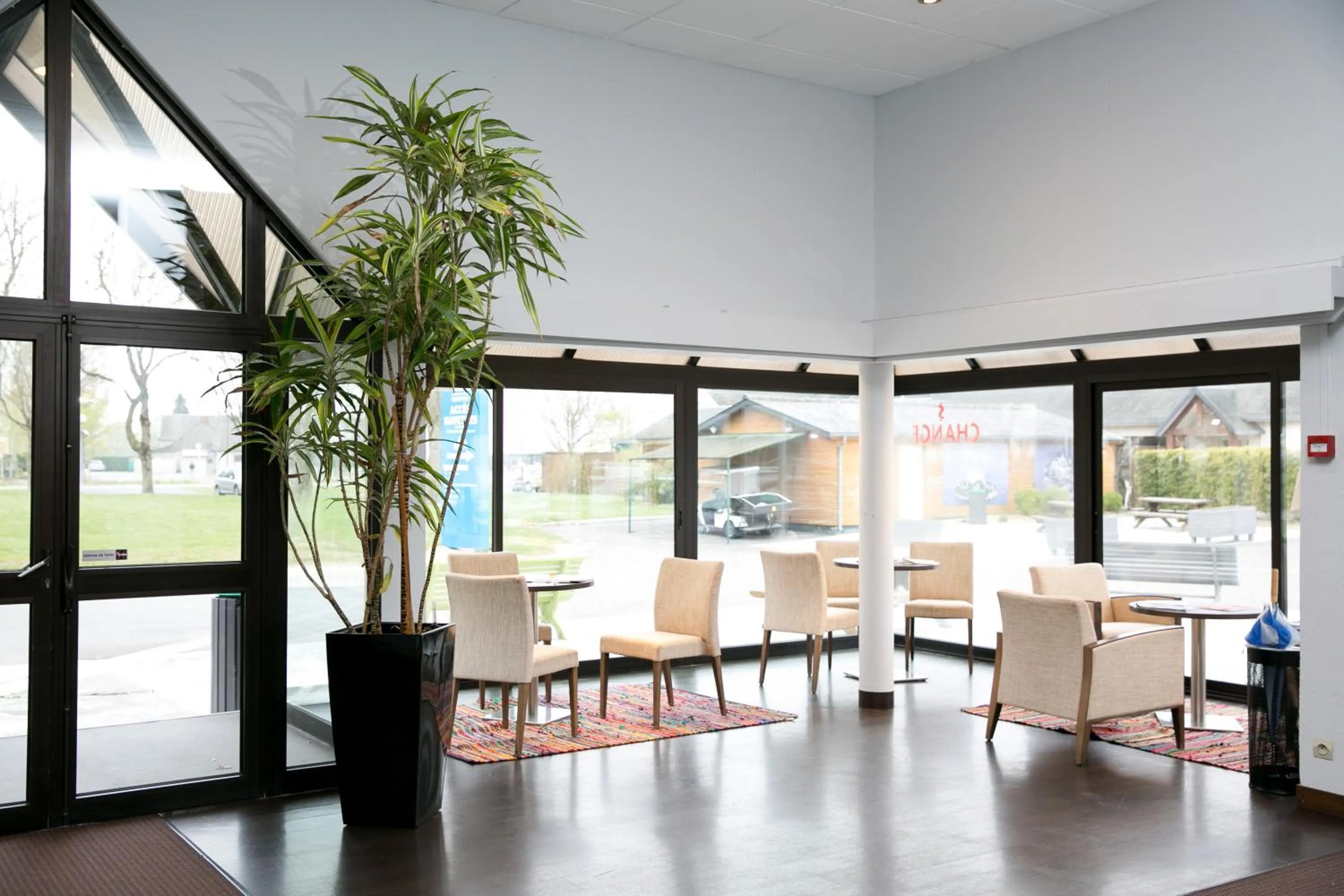 Lobby or reception in Hôtel Vert