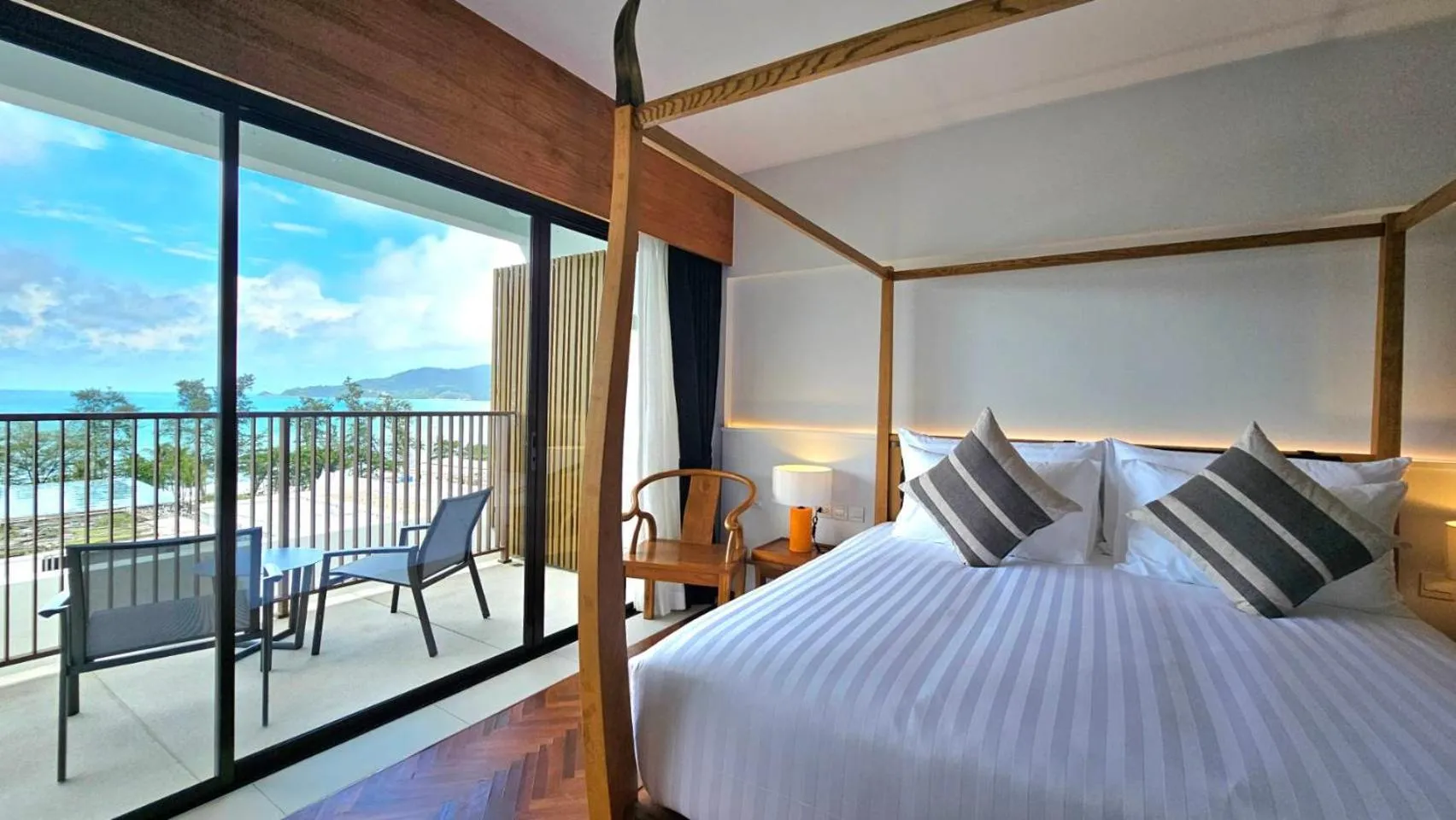 Bedroom, Bed in Patong Beach Hotel by See2Sea