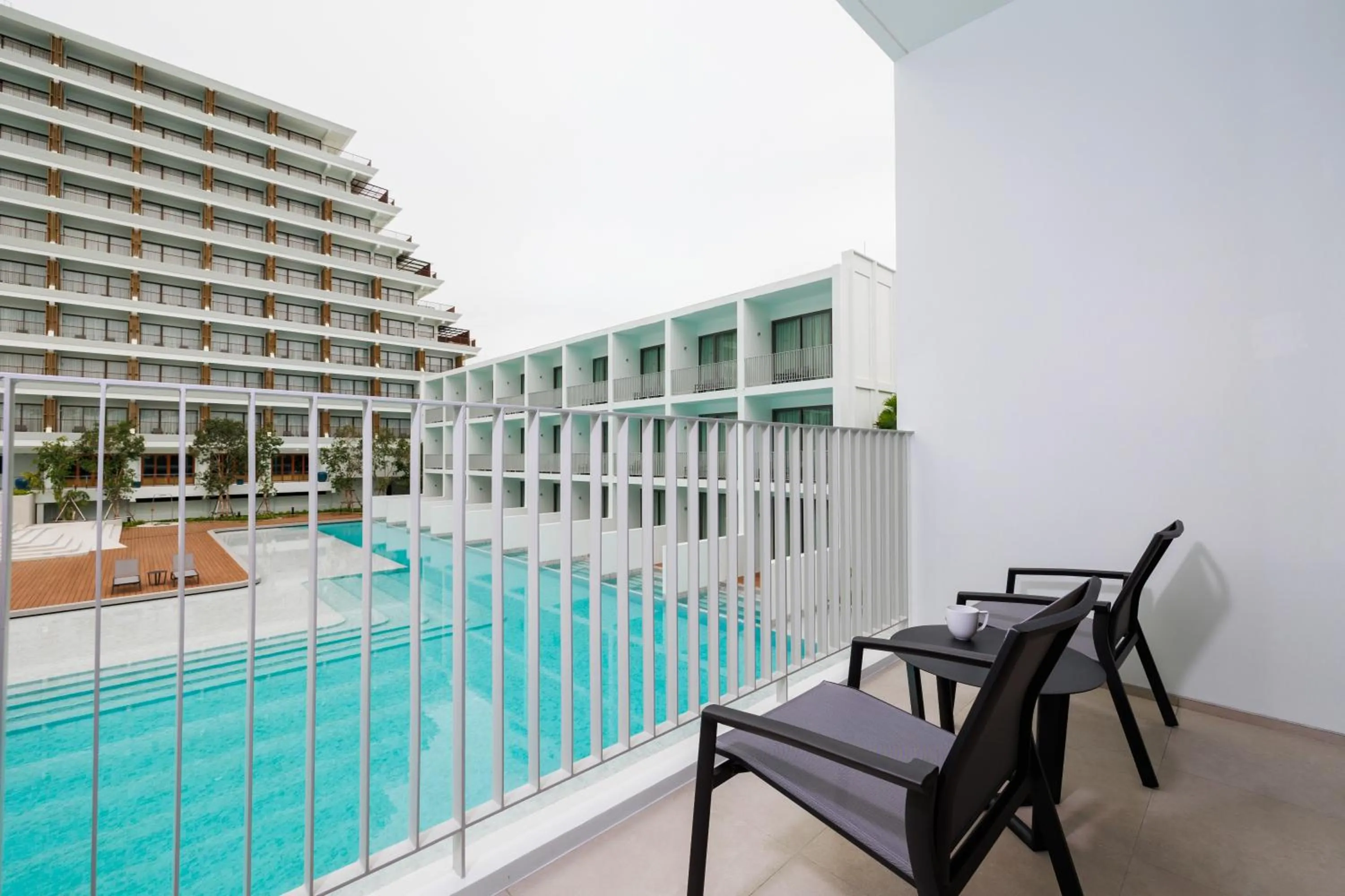 Balcony/Terrace in Patong Beach Hotel by See2Sea