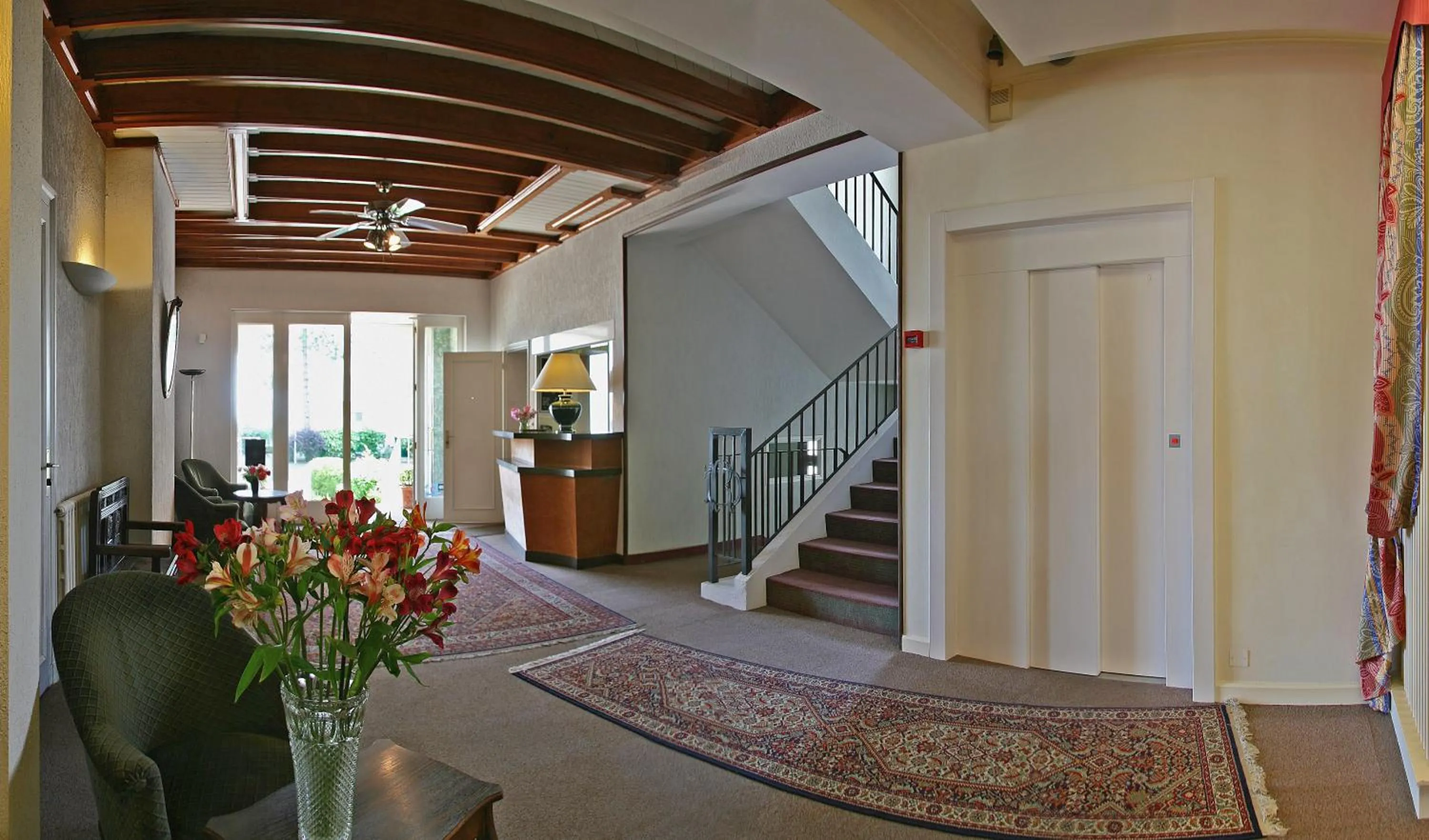 Lobby or reception in Hôtel La Concorde