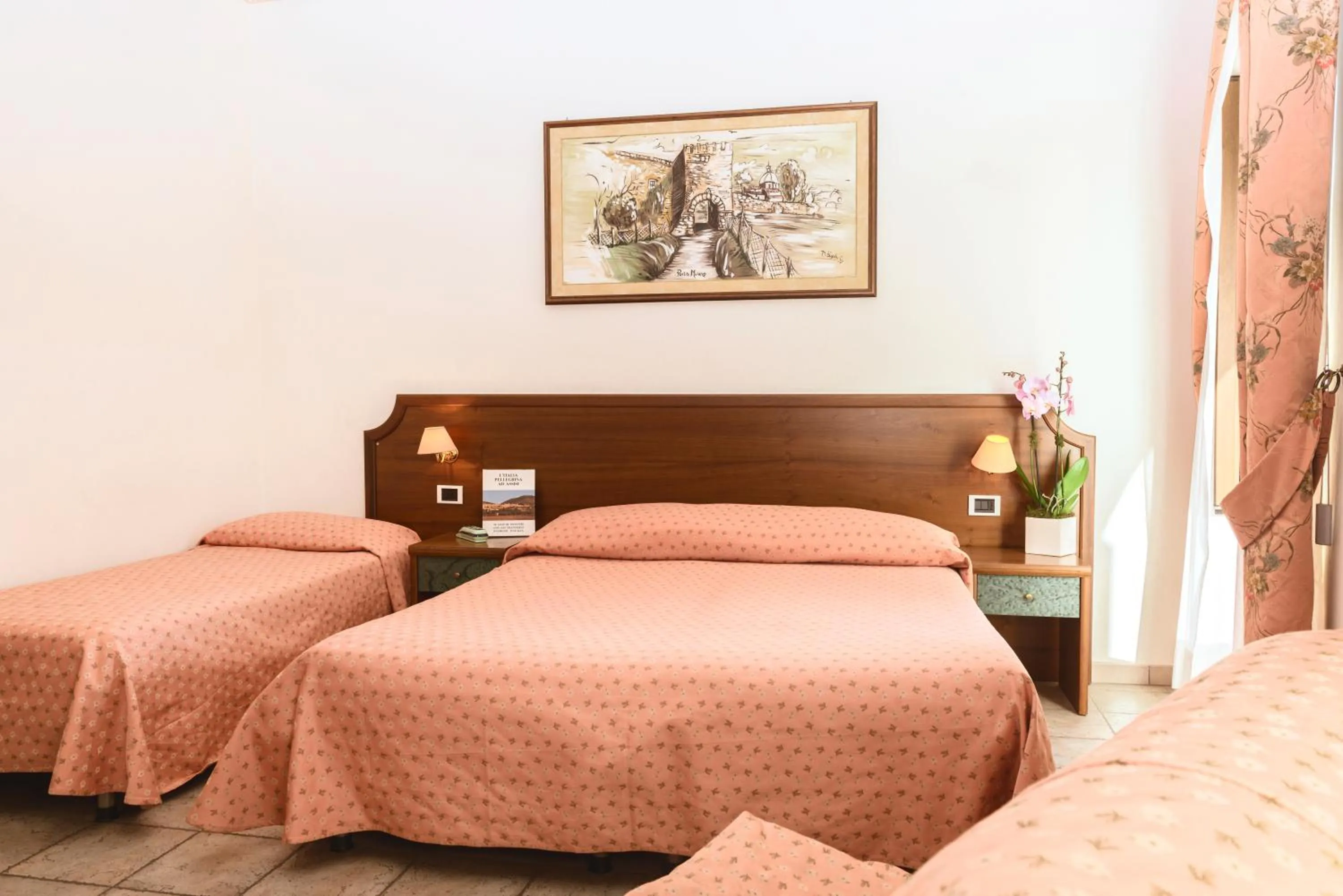 Photo of the whole room, Bed in Hotel San Pietro