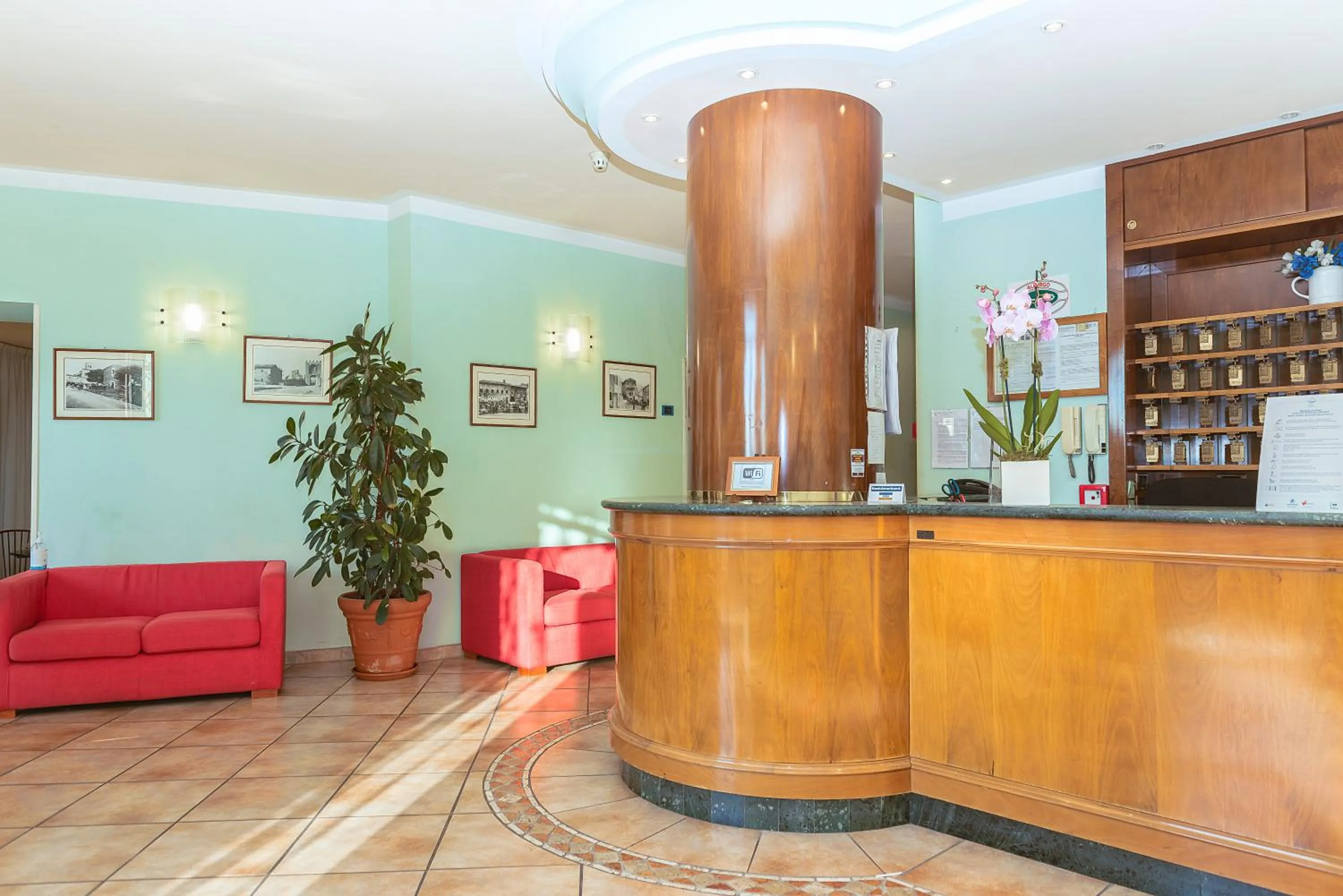 Lobby or reception in Hotel San Pietro