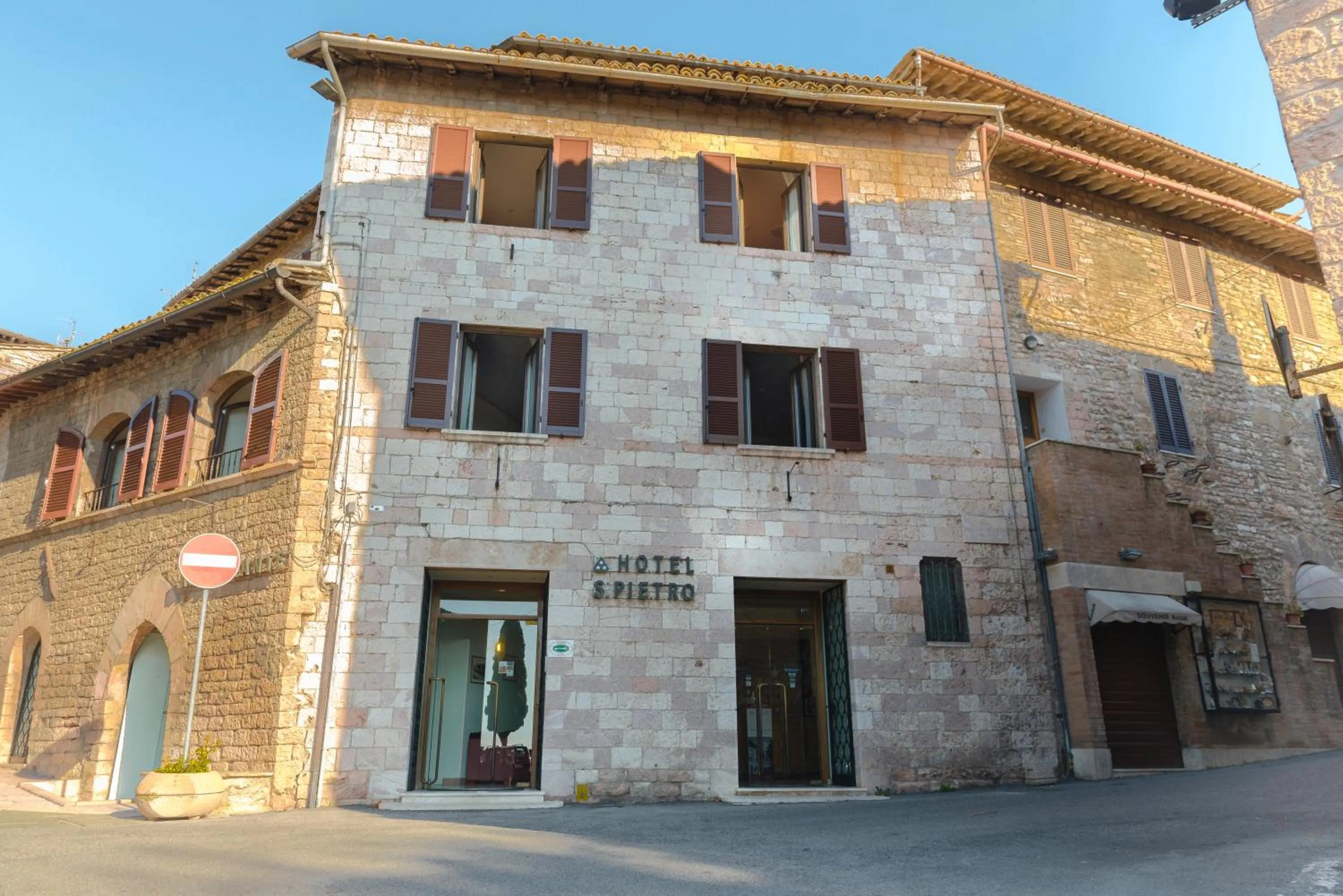 Property building in Hotel San Pietro