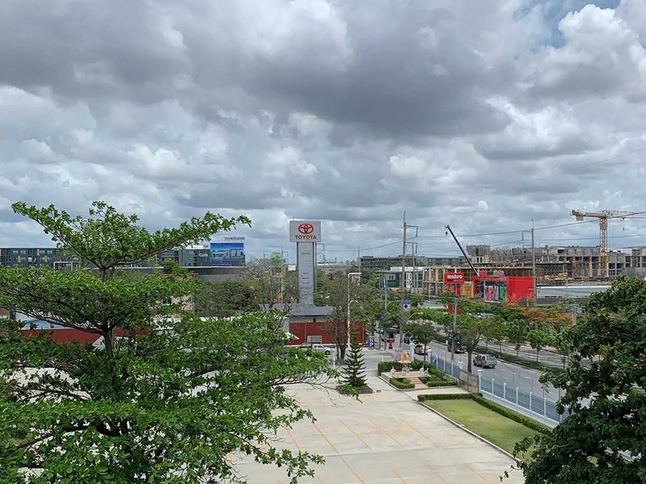 Neighbourhood in The Ivory, Suvarnabhumi Airport