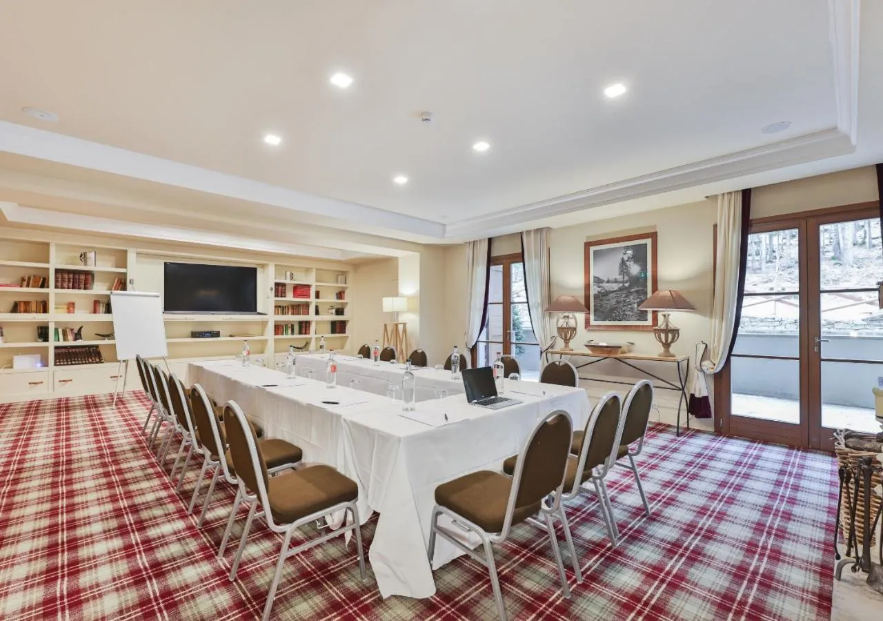 Meeting/conference room in Val di Luce SPA Resort