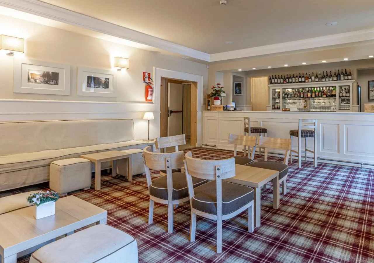 Lounge or bar in Val di Luce SPA Resort