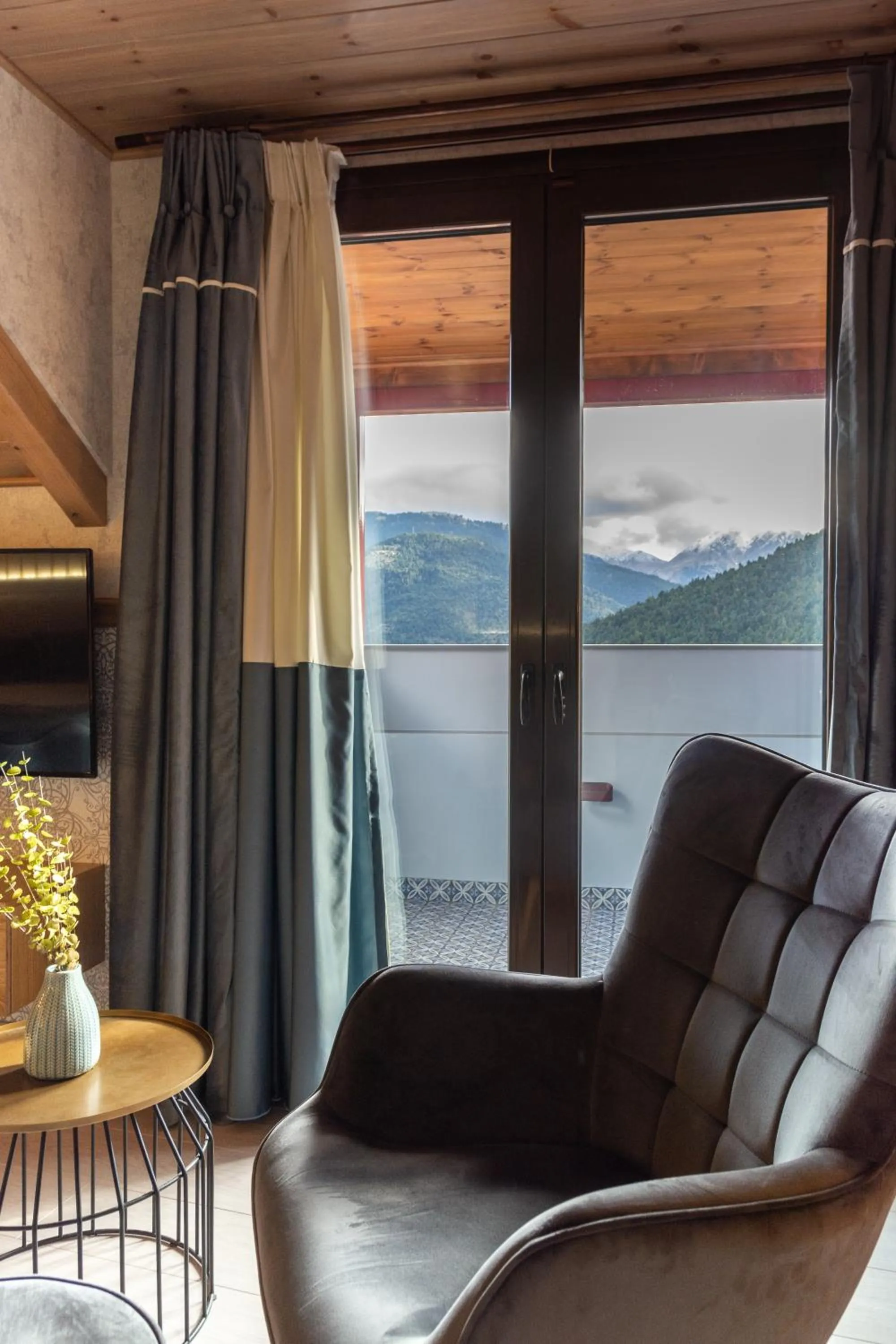 Seating area in Villa Virginia Hotel