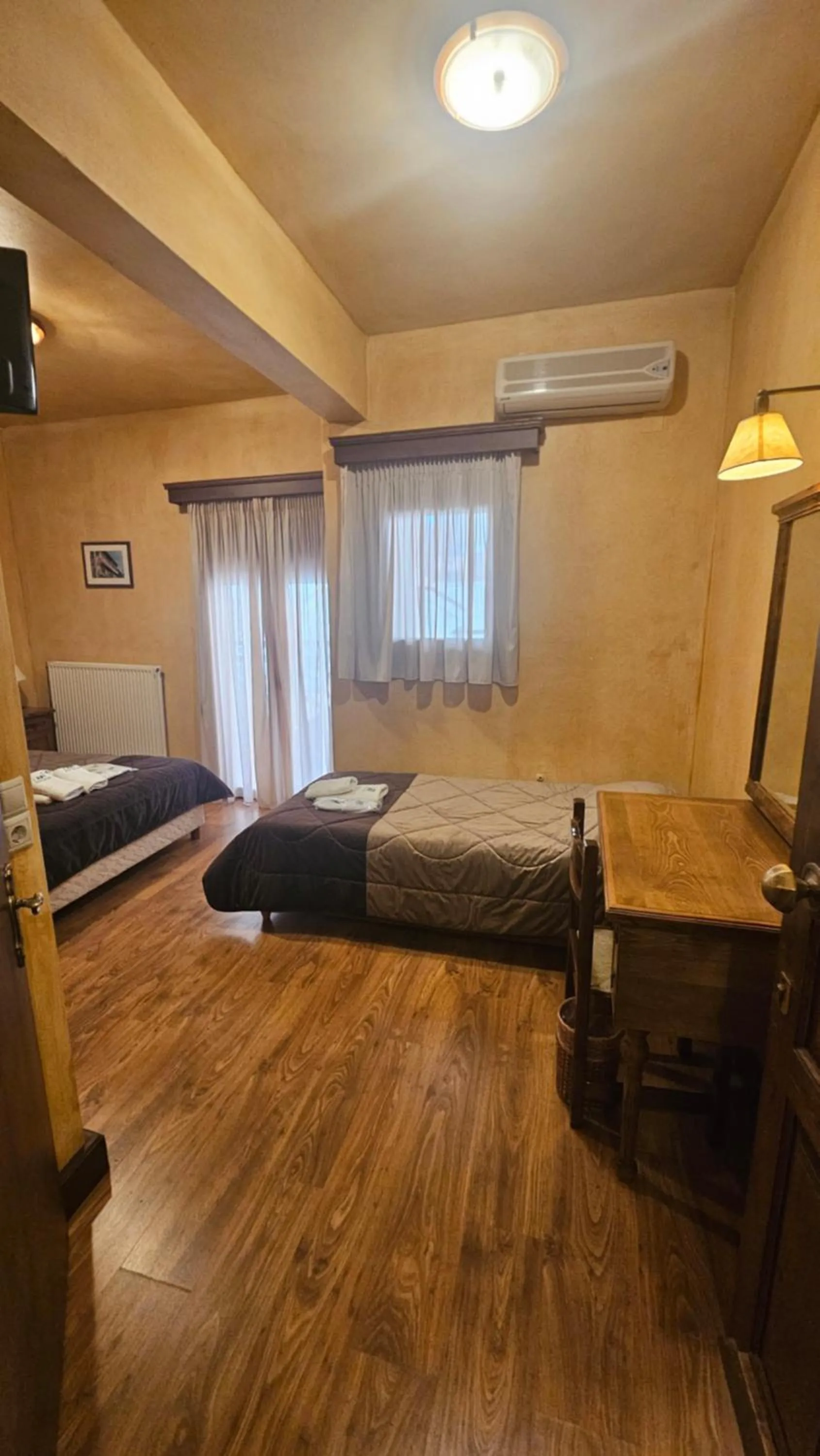 Bed in Villa Virginia Hotel