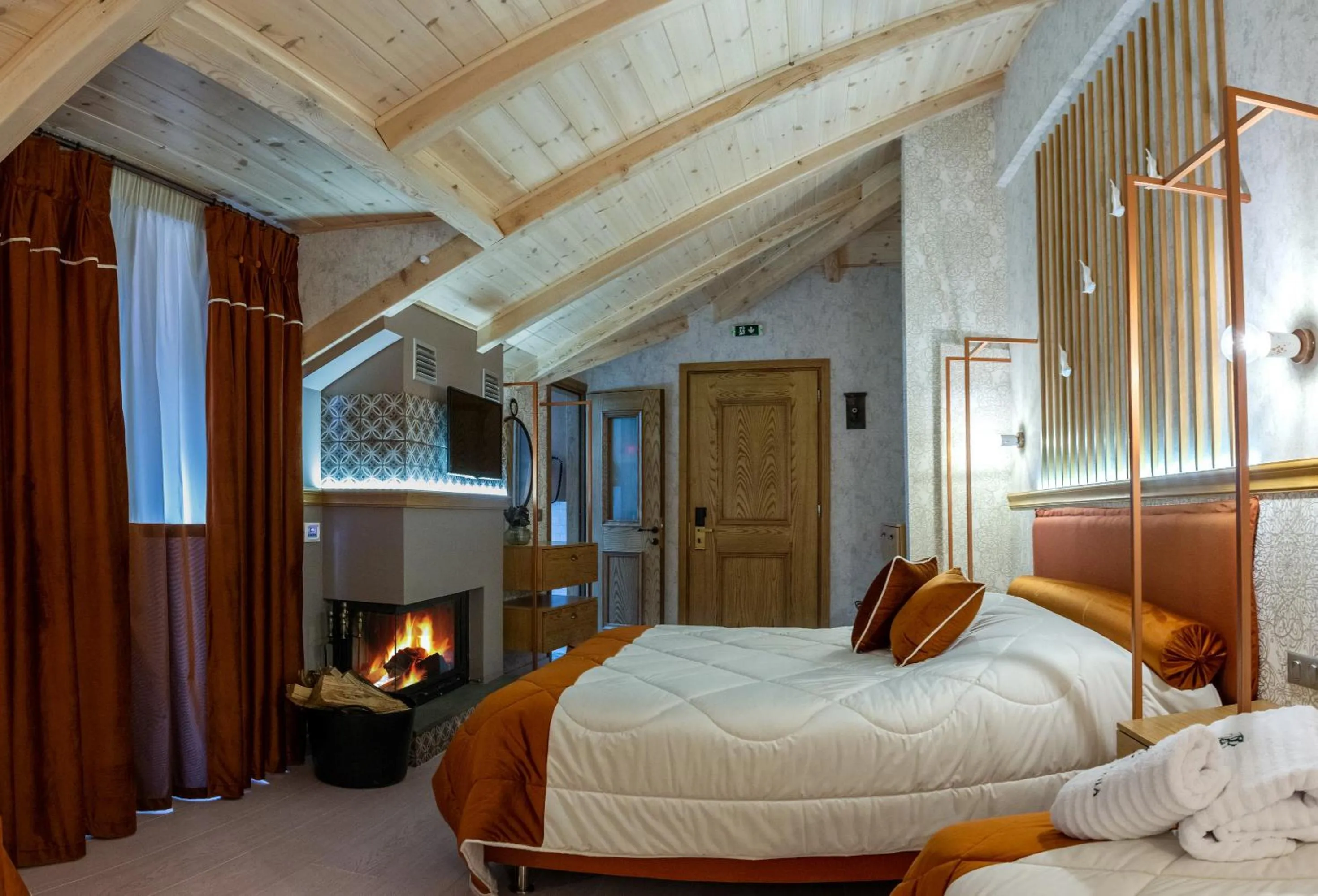 Photo of the whole room, Bed in Villa Virginia Hotel