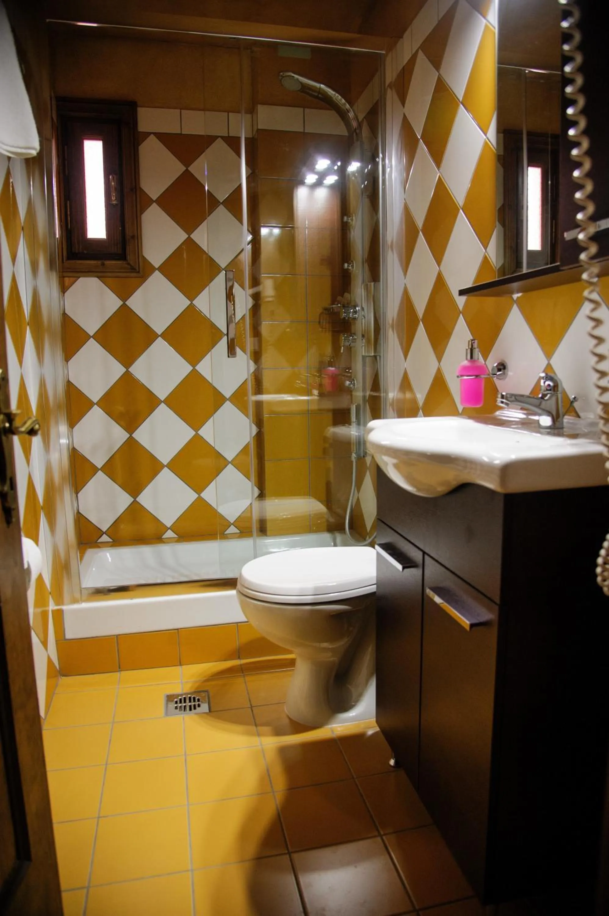 Bathroom in Villa Virginia Hotel