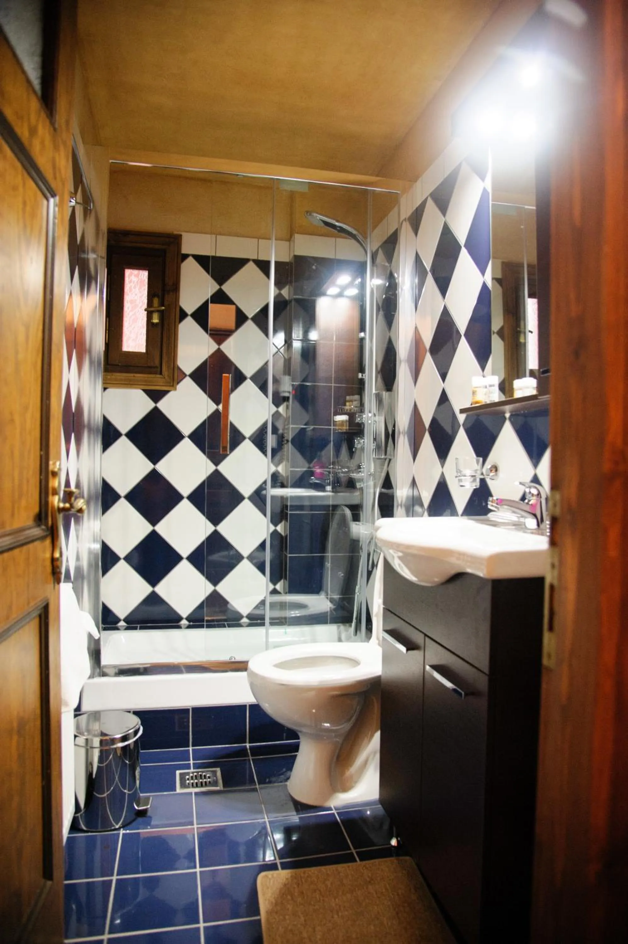 Bathroom in Villa Virginia Hotel