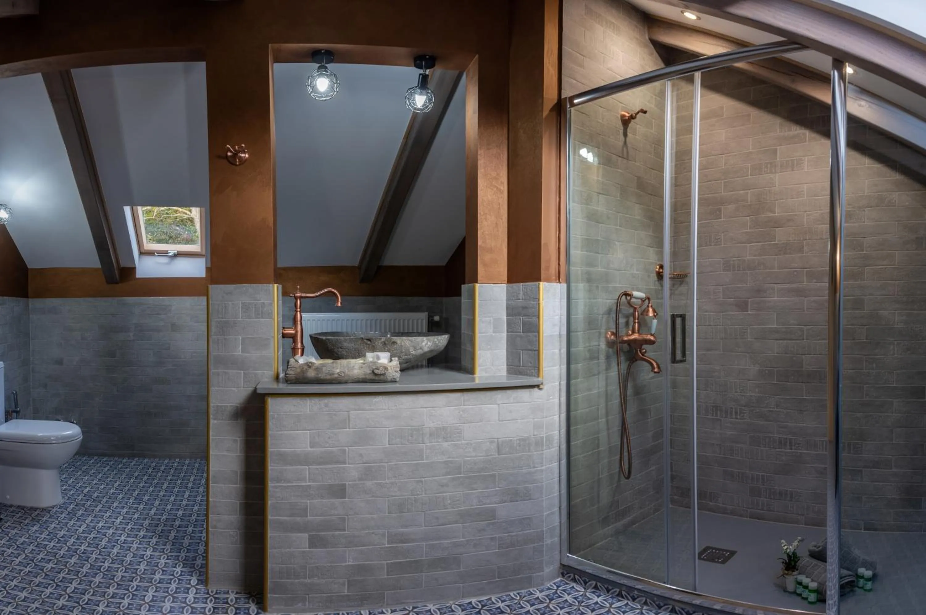 Bathroom in Villa Virginia Hotel