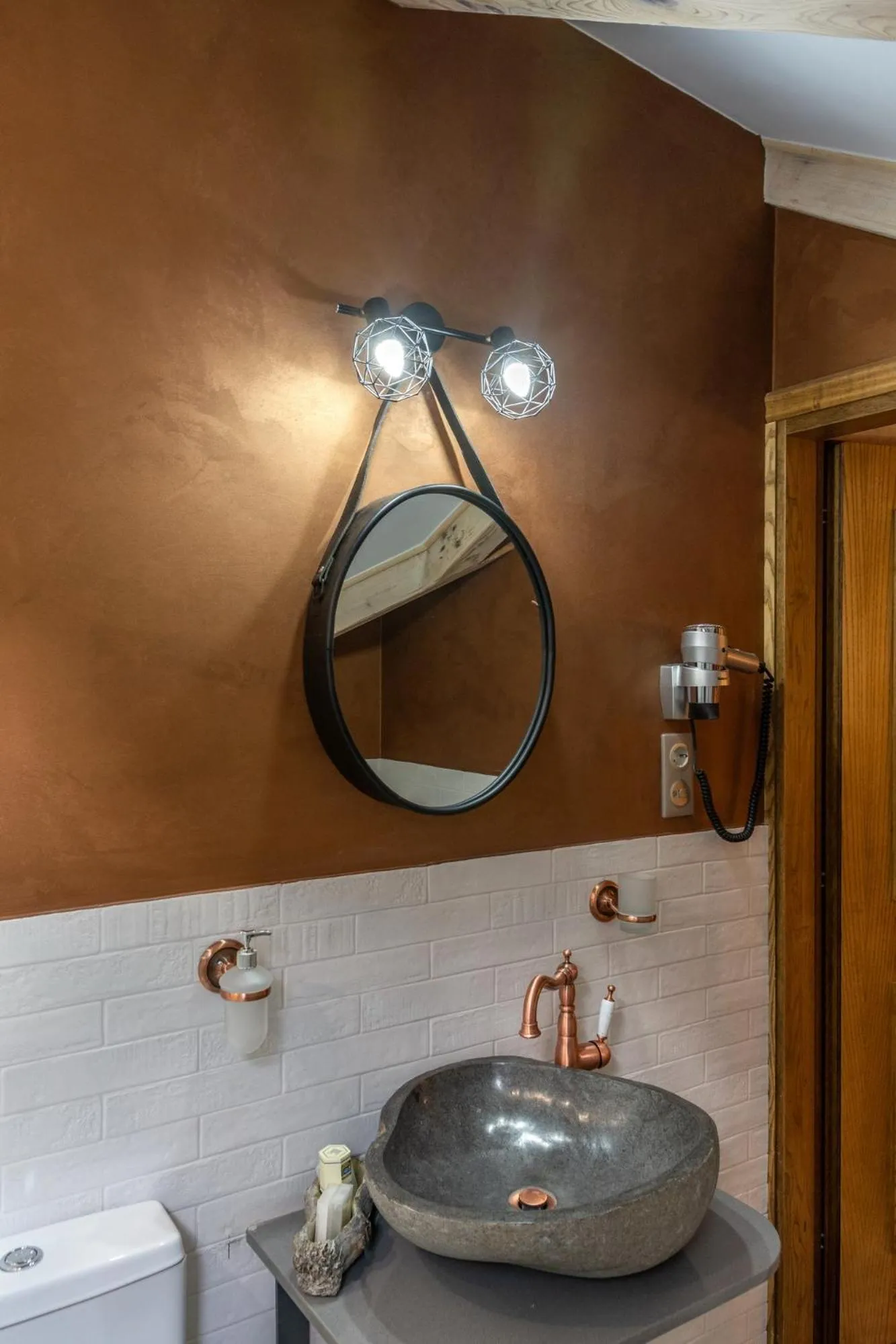 Bathroom in Villa Virginia Hotel