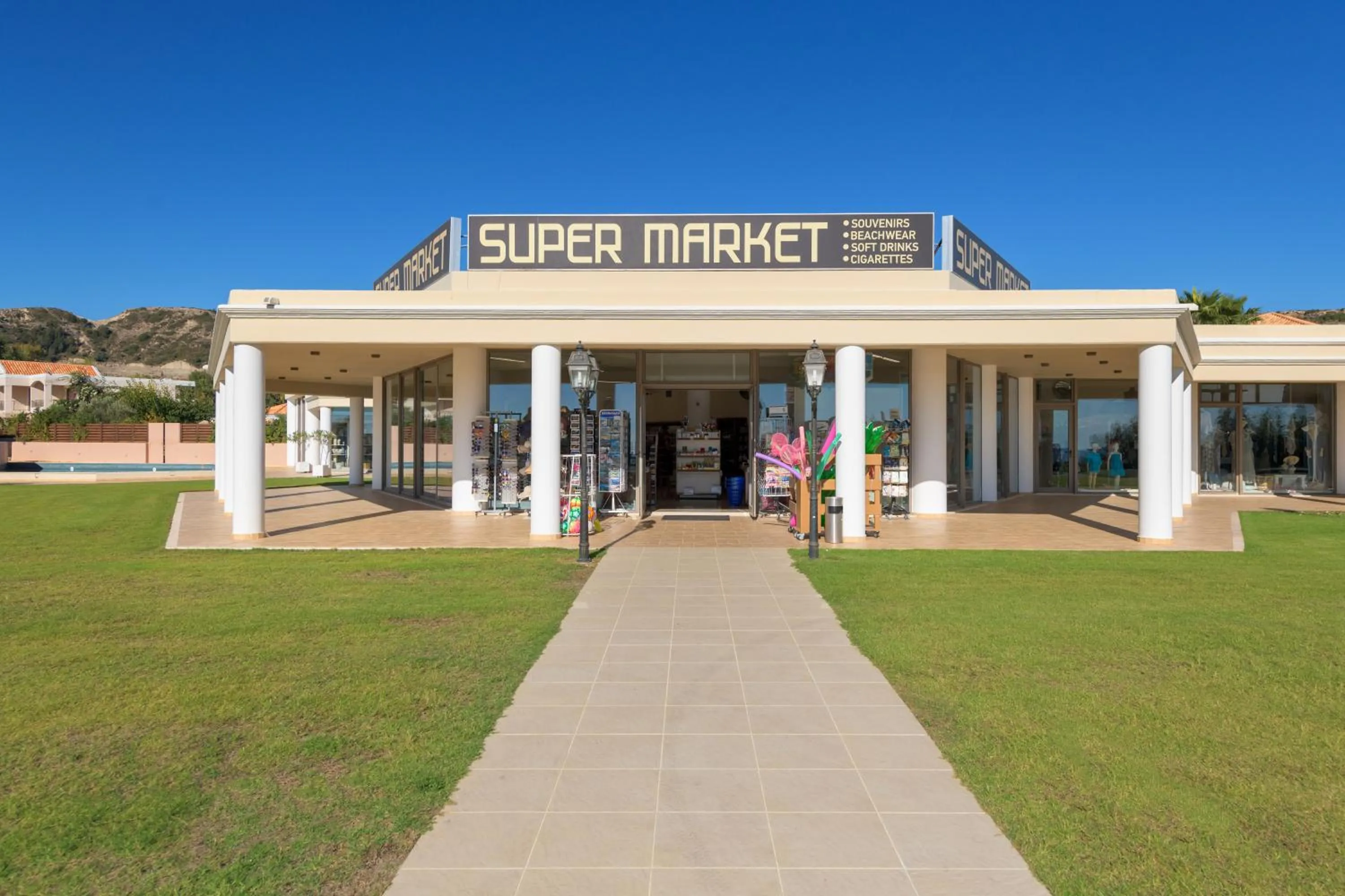 Supermarket/grocery shop in La Marquise Luxury Resort Complex