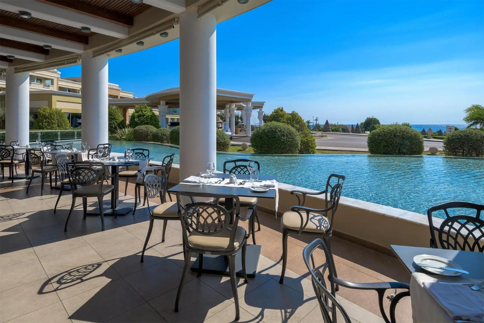 Restaurant/places to eat in La Marquise Luxury Resort Complex