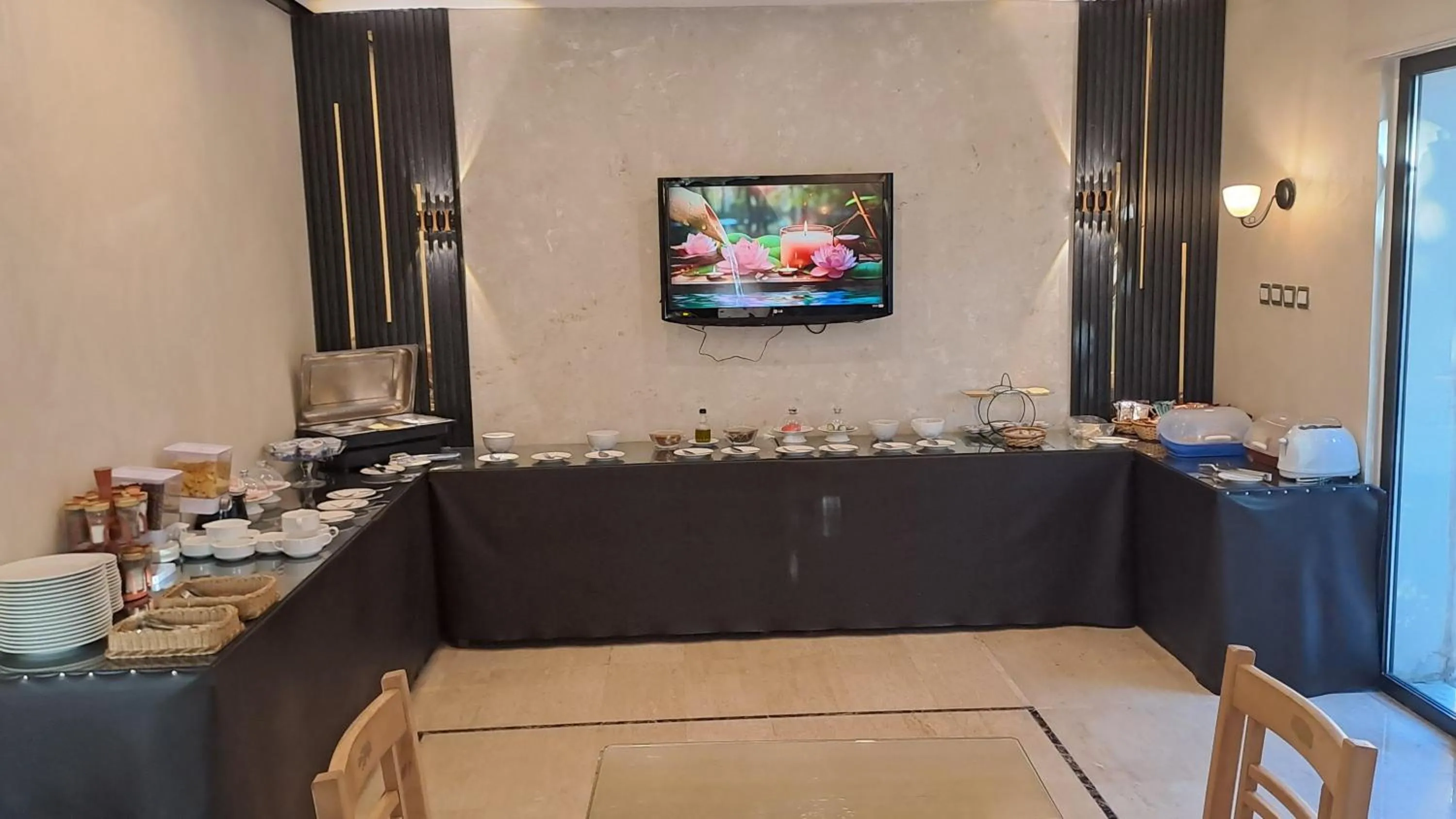 Jabal Amman Hotel (Heritage House)