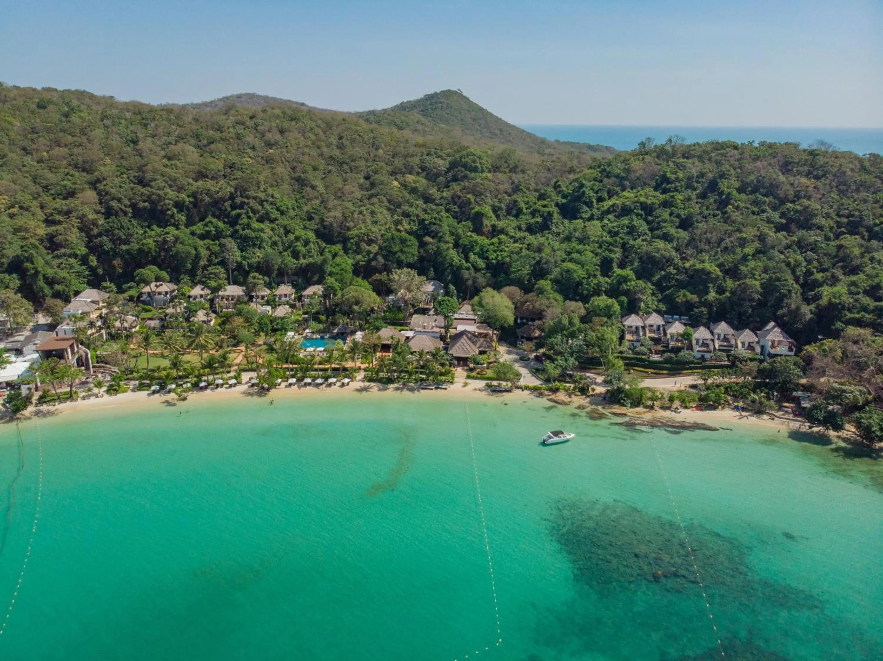 Natural landscape in Le Vimarn Cottages & Spa