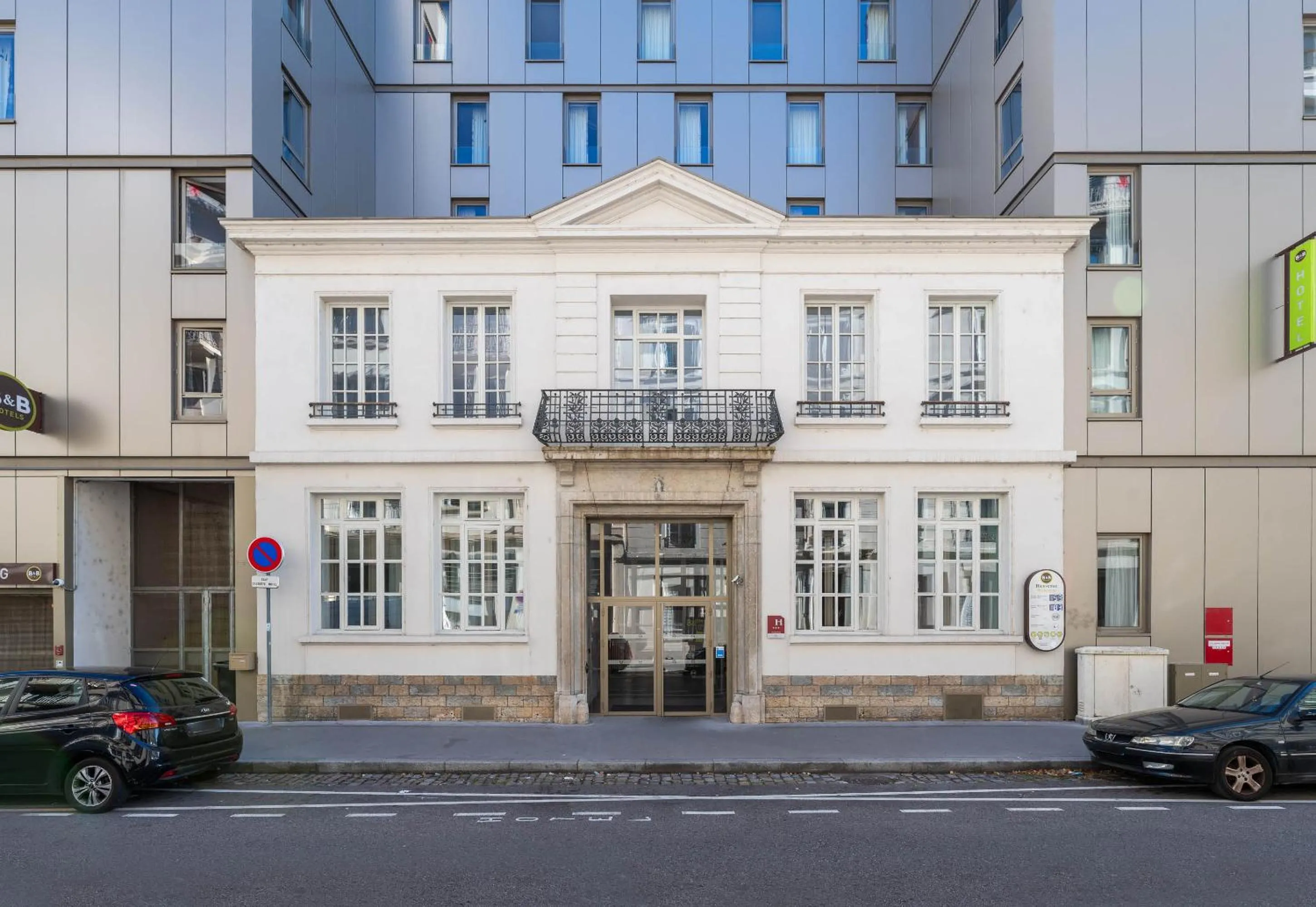 Property building in B&B HOTEL LYON Centre Perrache