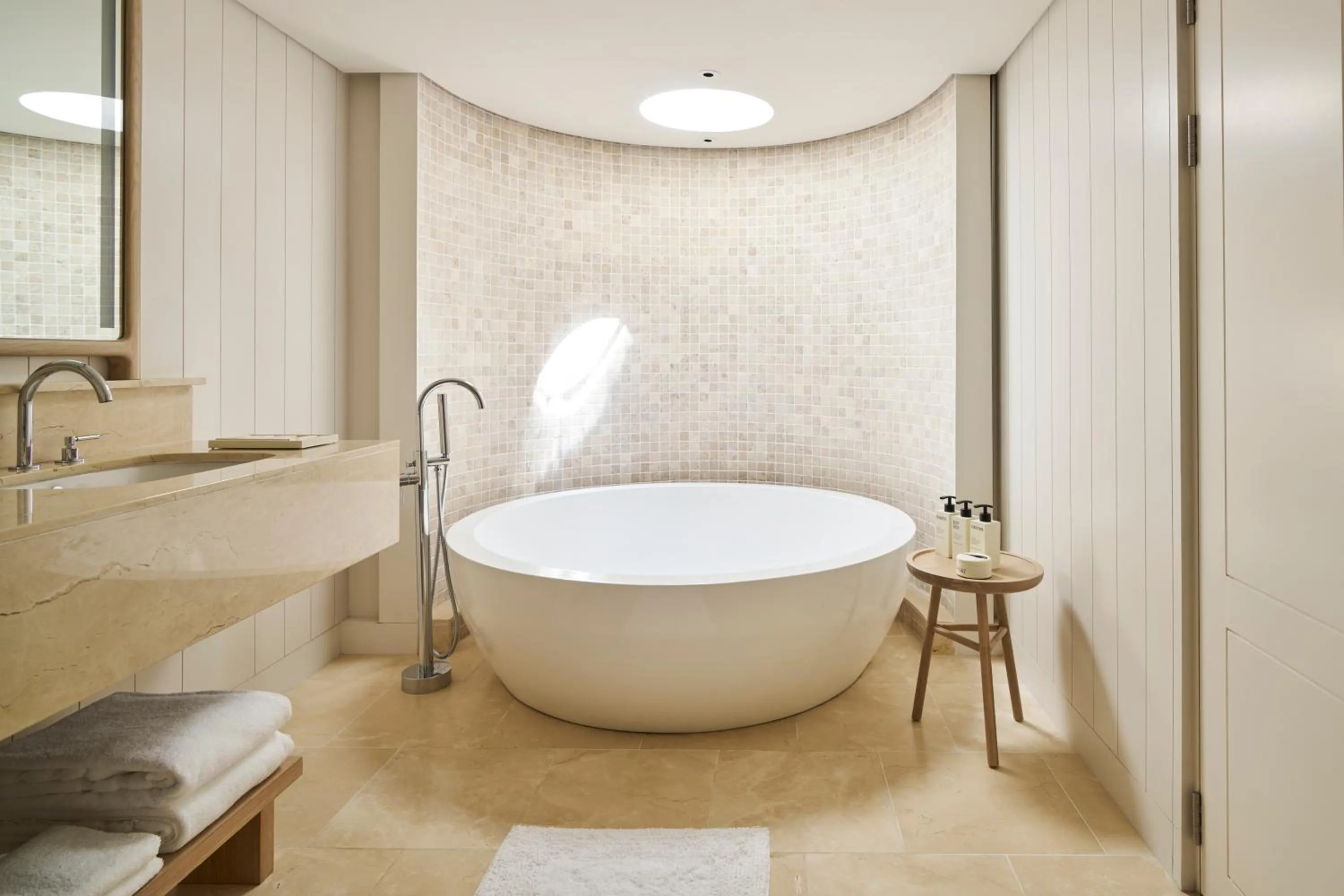 Bath in LUX* Belle Mare Resort & Villas