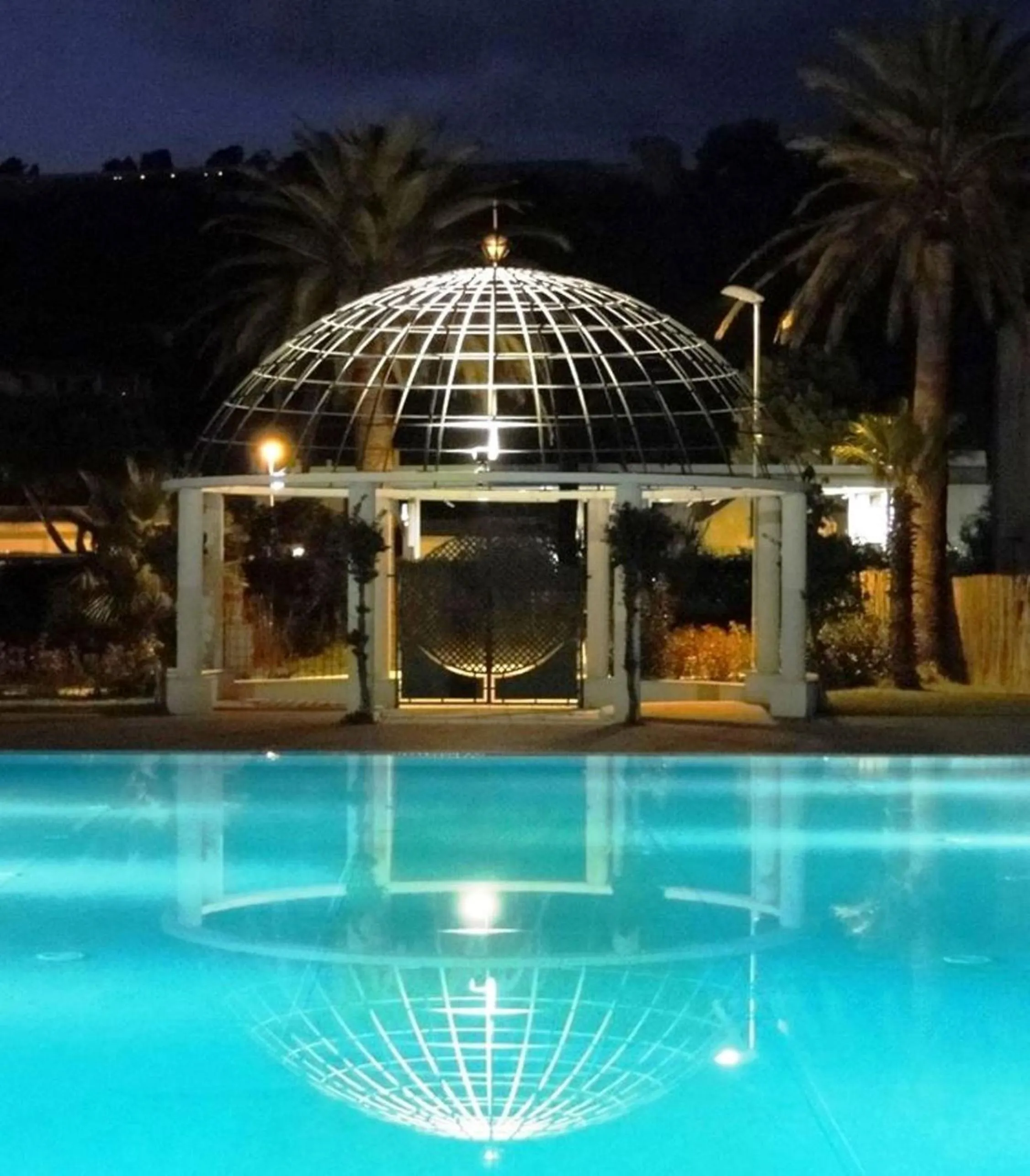 Swimming pool in Residence Dei Margi