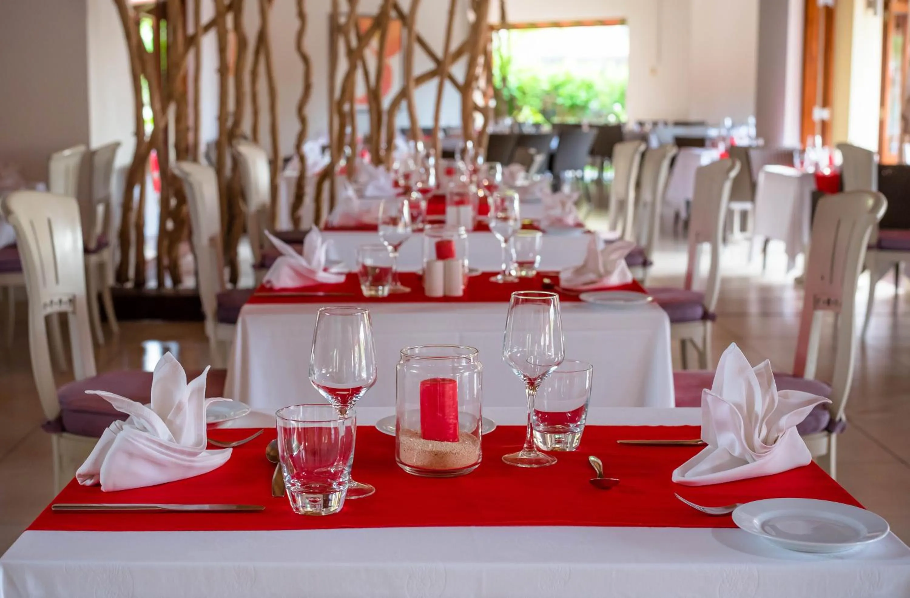 Restaurant/places to eat in Tamassa Bel Ombre