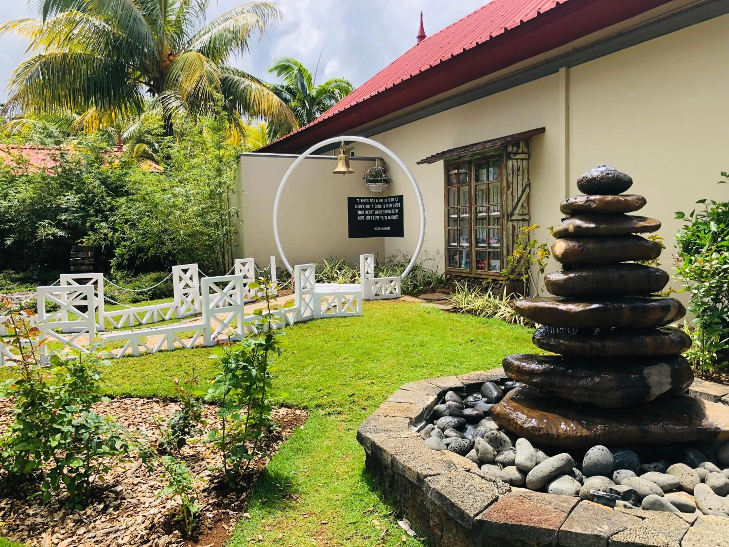 Garden in Tamassa Bel Ombre