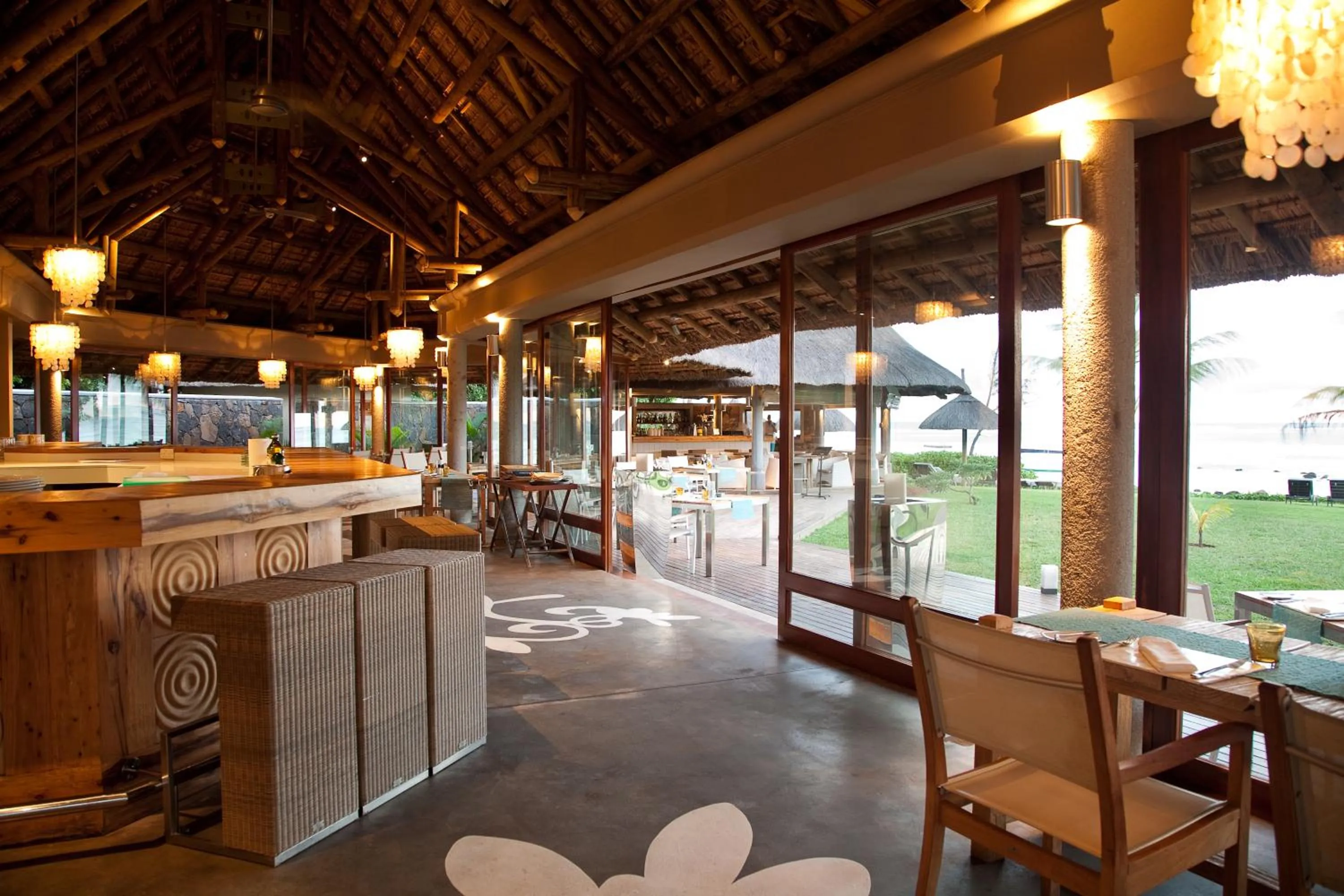 Restaurant/places to eat in Tamassa Bel Ombre