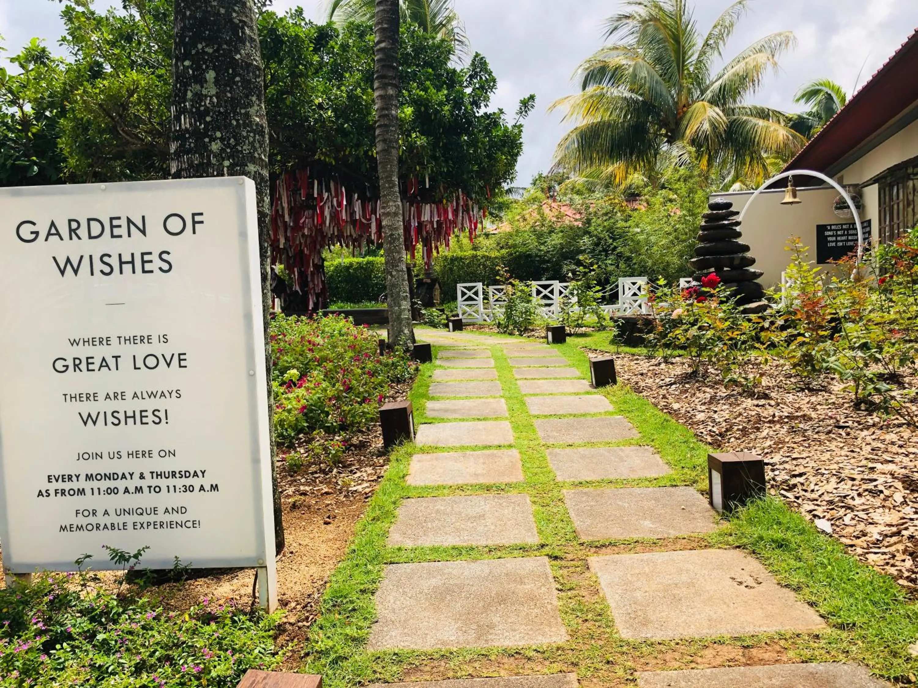 Garden in Tamassa Bel Ombre