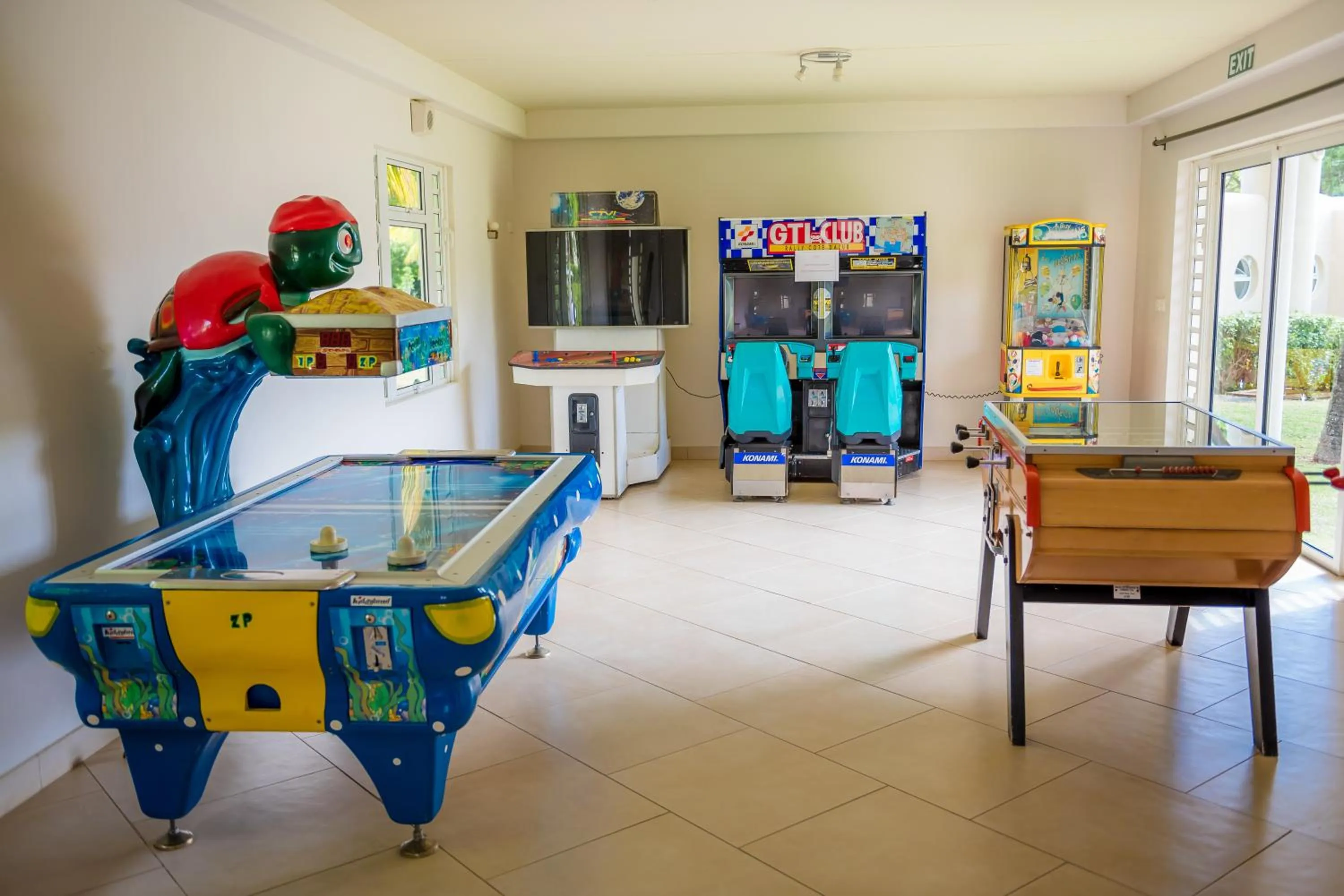 Game Room in Tamassa Bel Ombre