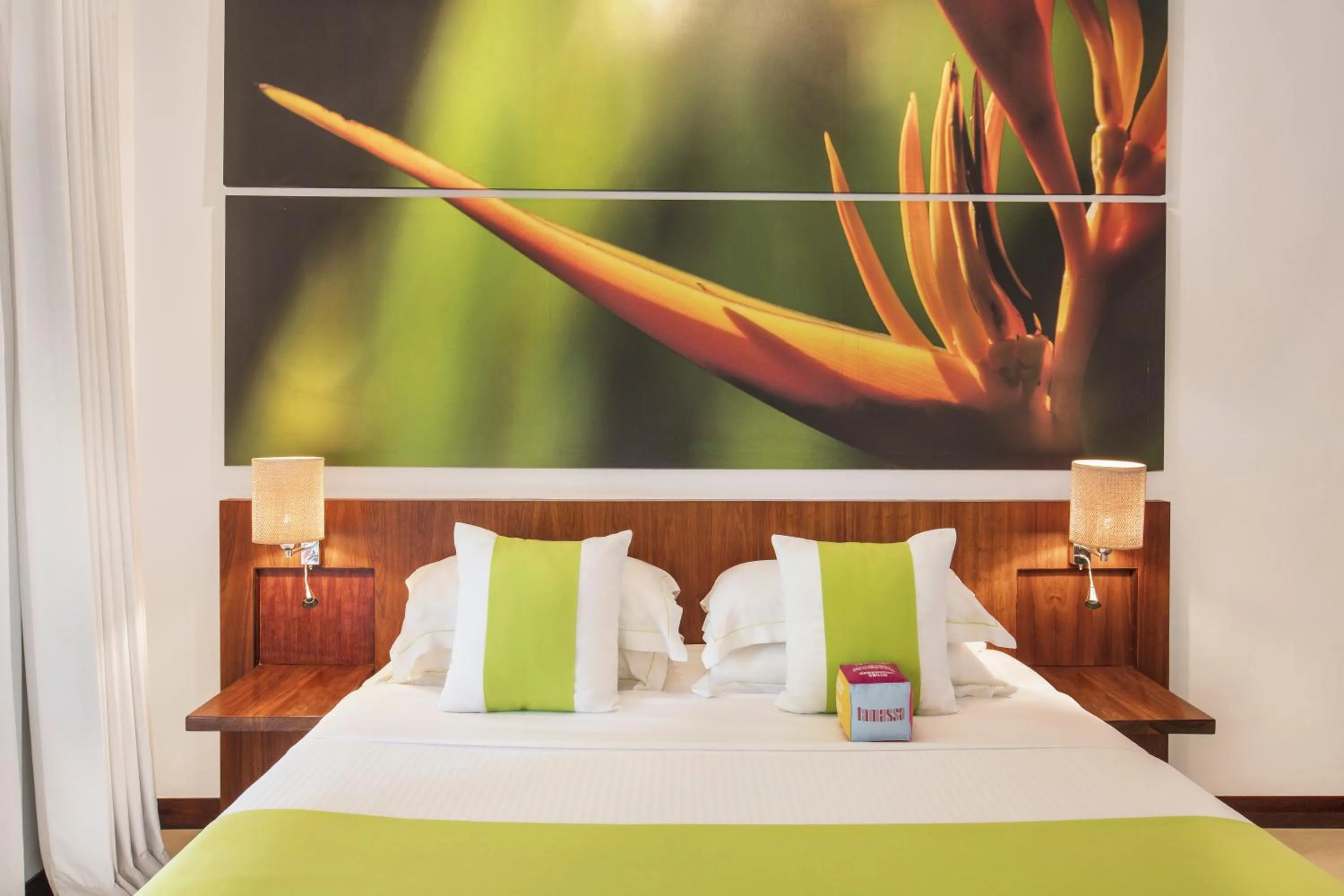 Bed in Tamassa Bel Ombre