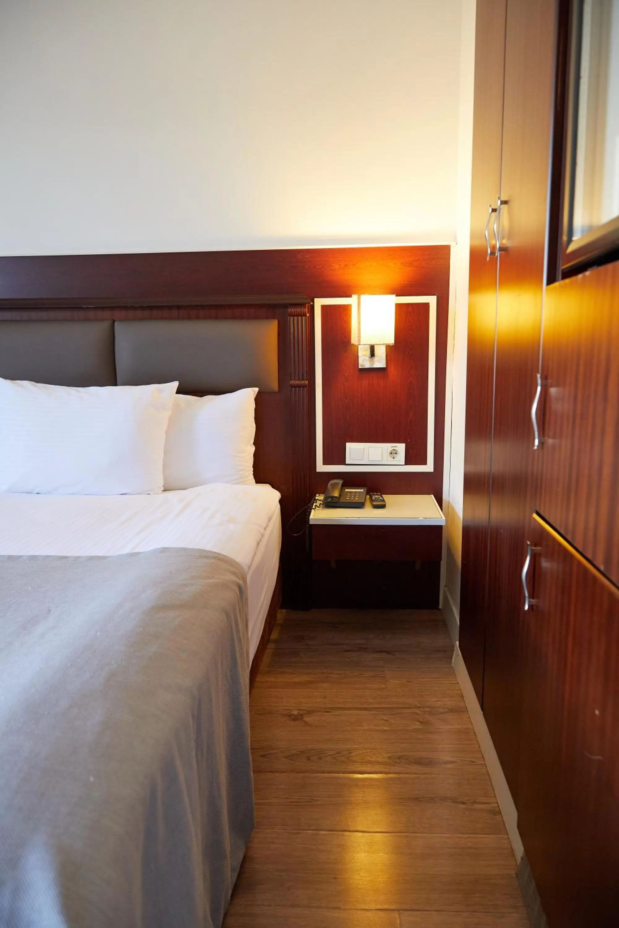 furniture, Bed in Seminal Hotel Taksim