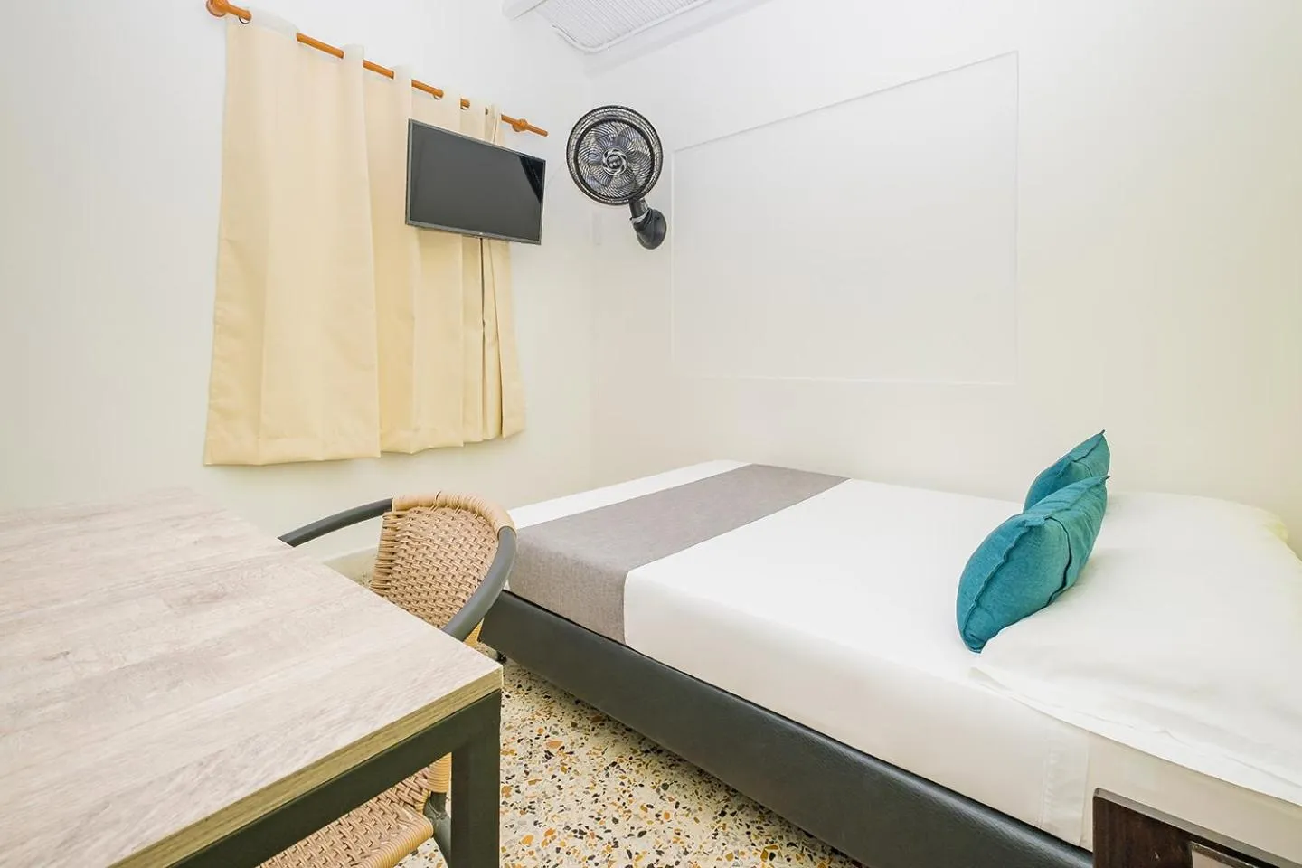 Bed in Casa de Pinos Hotel