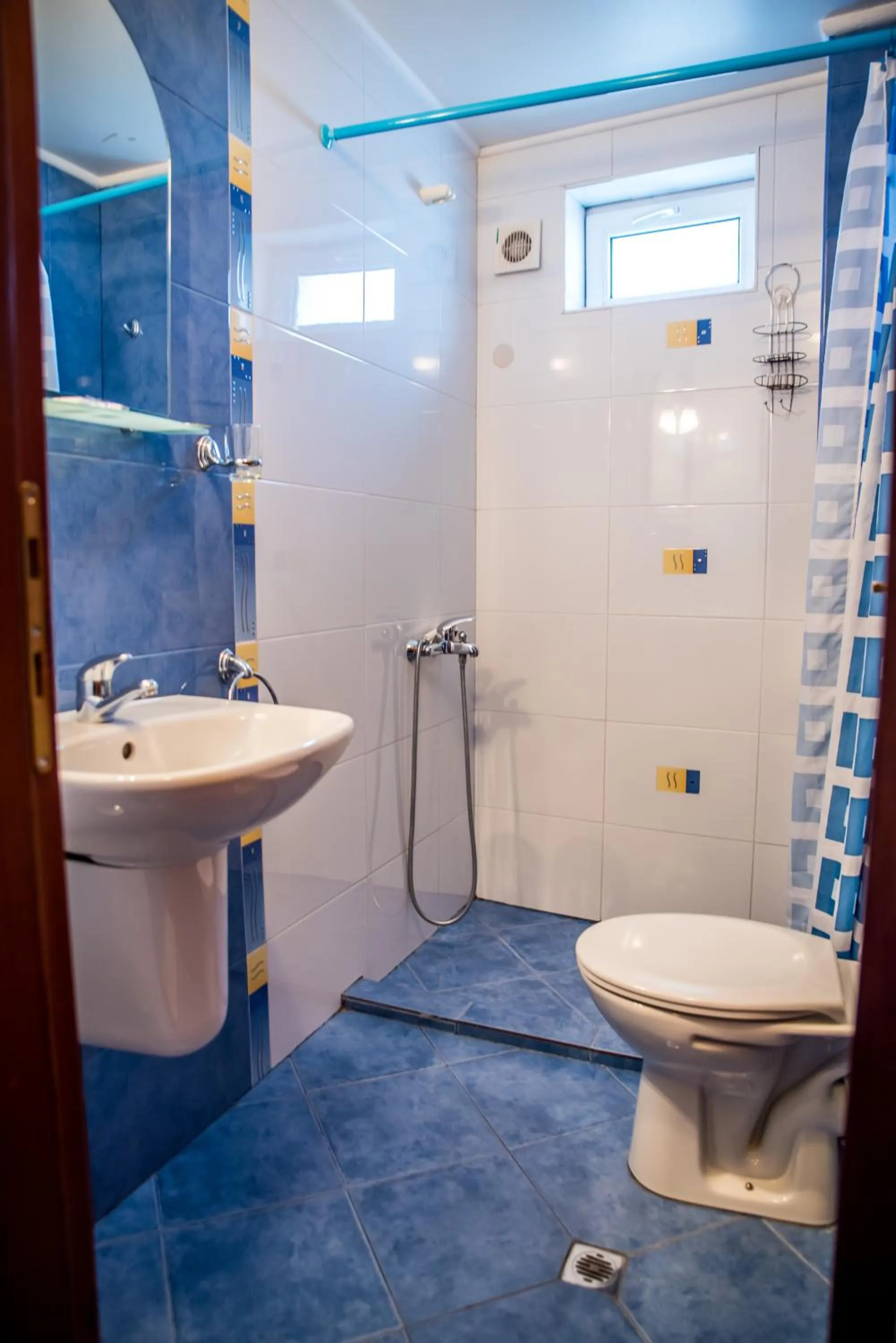 Bathroom in Bariakov Family Hotel