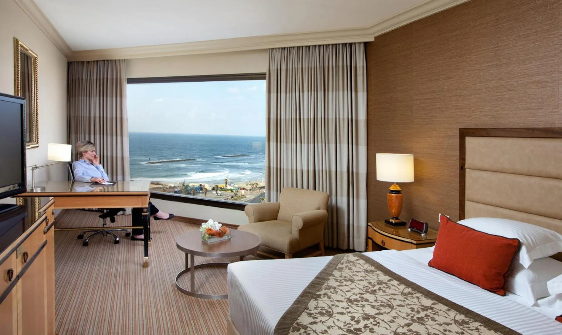 Photo of the whole room in InterContinental David Tel Aviv by IHG