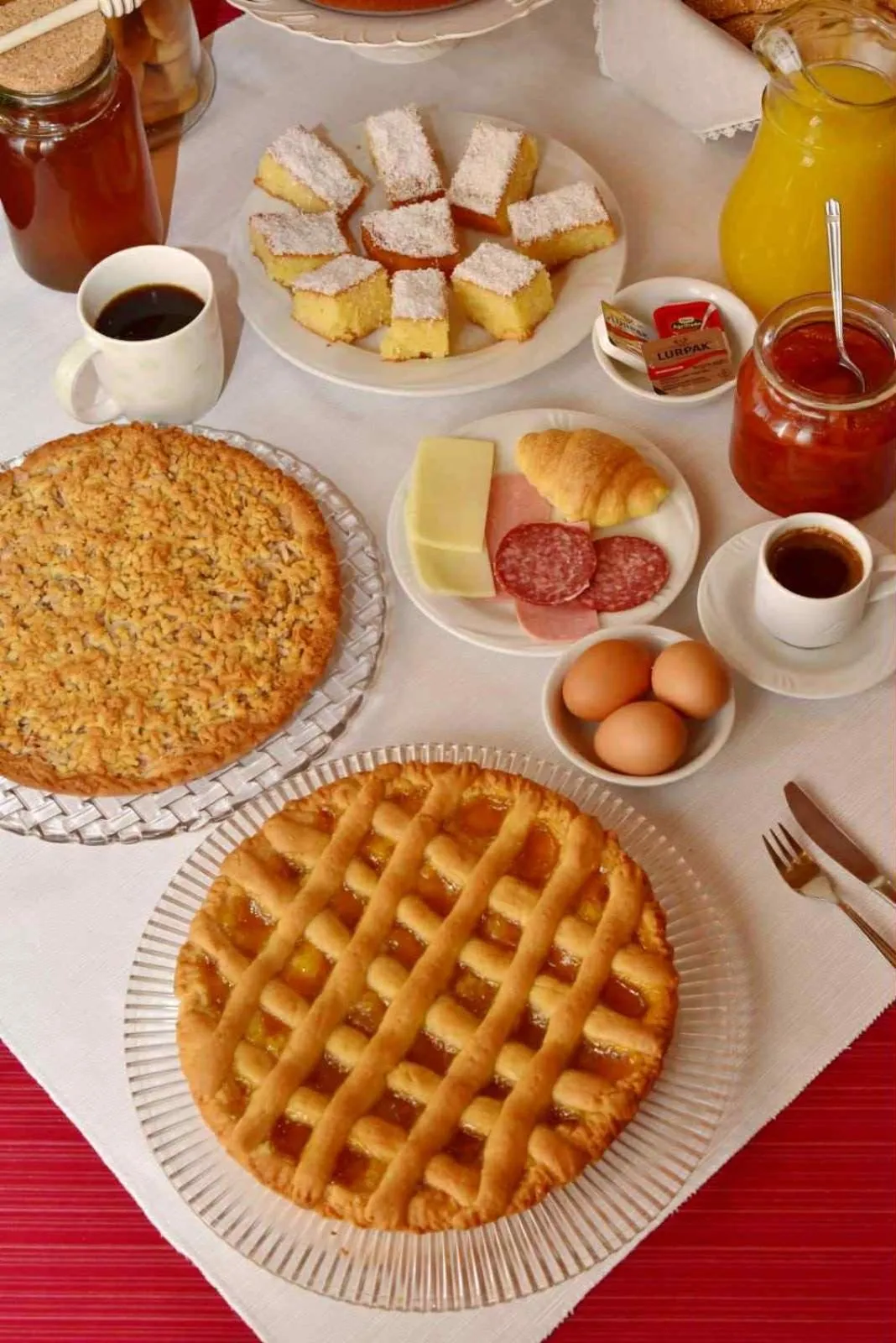 Breakfast in Hotel Filoxenia