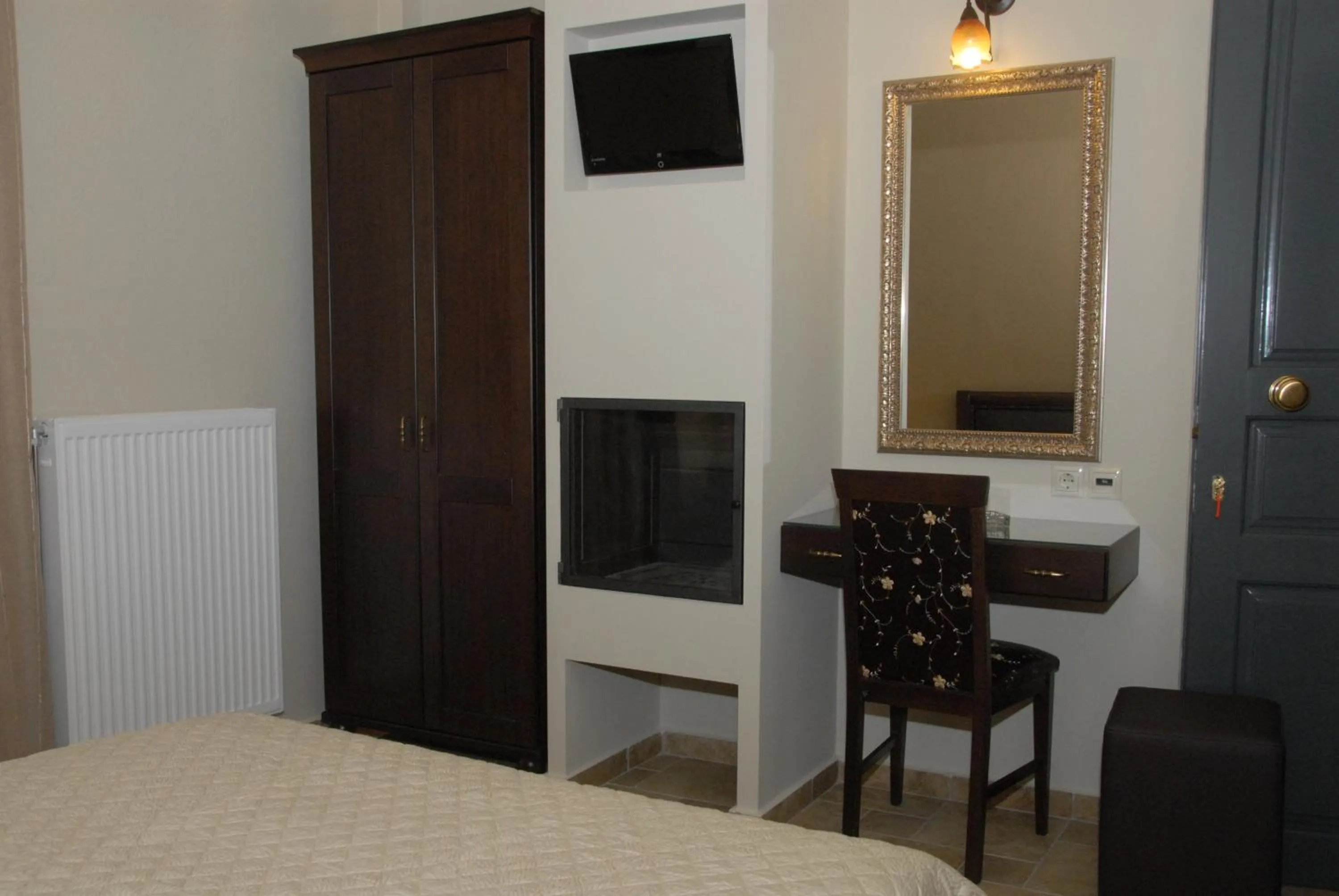 Decorative detail, Bed in Hotel Filoxenia