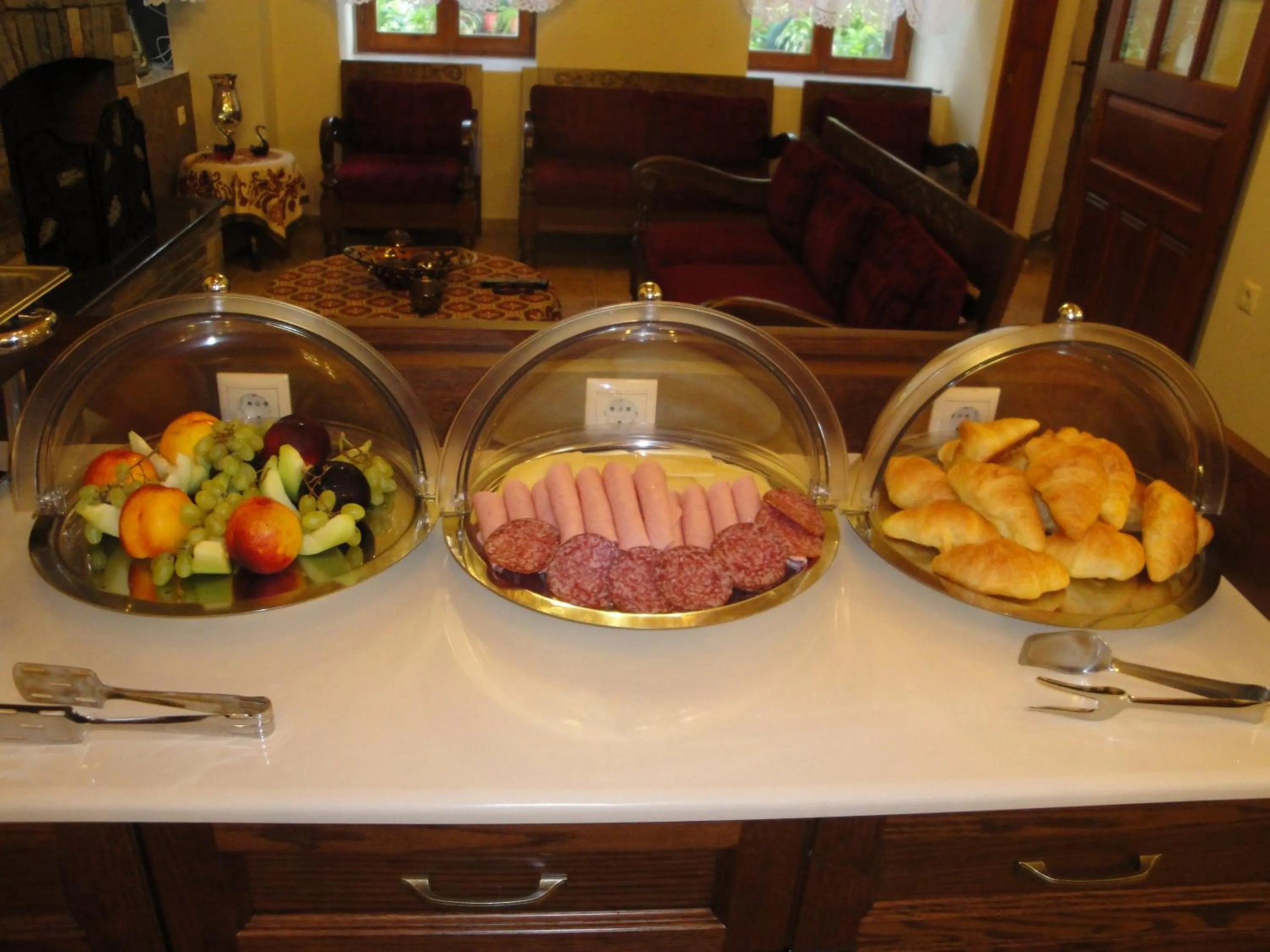 Food and drinks in Hotel Filoxenia