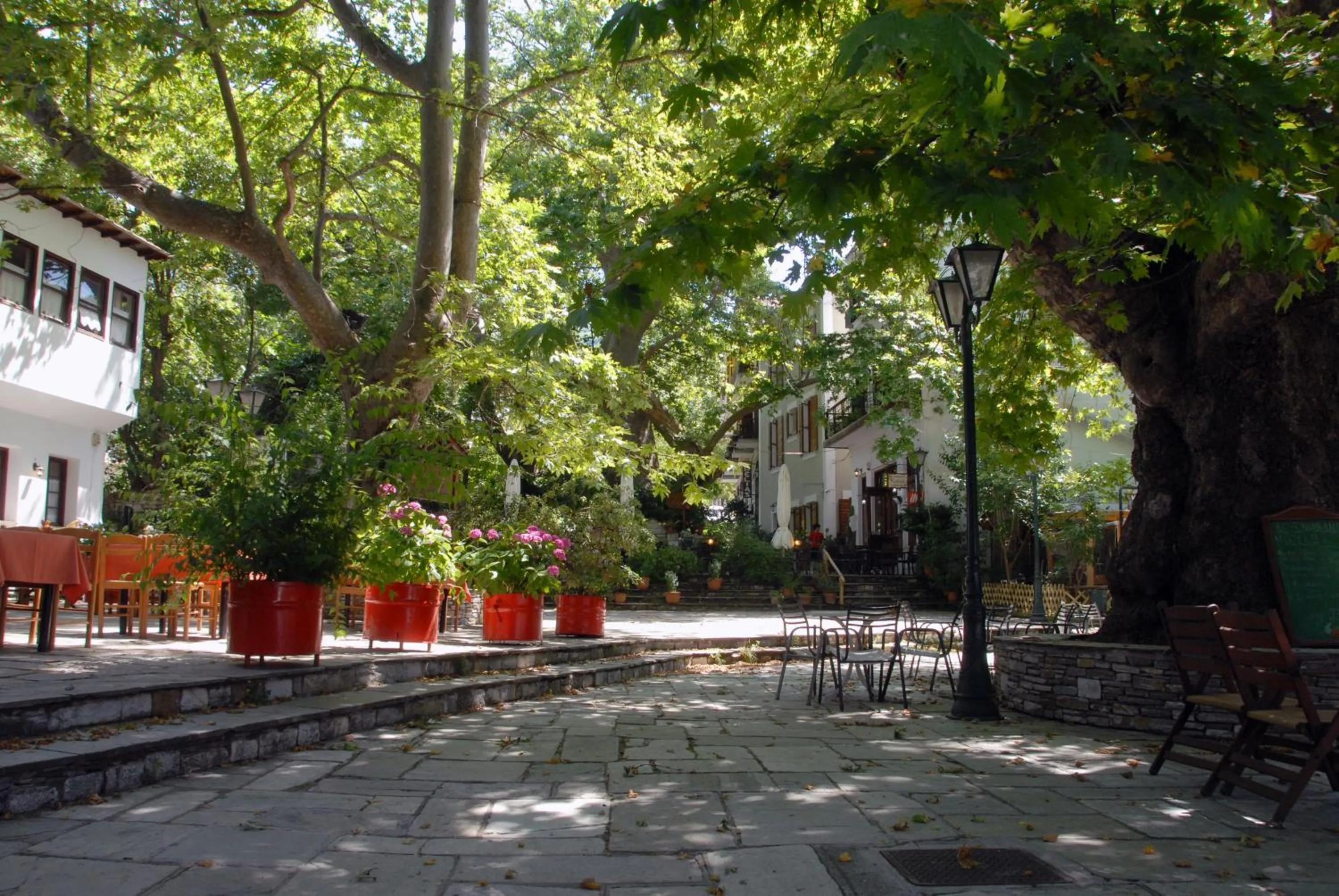 Facade/entrance in Hotel Filoxenia
