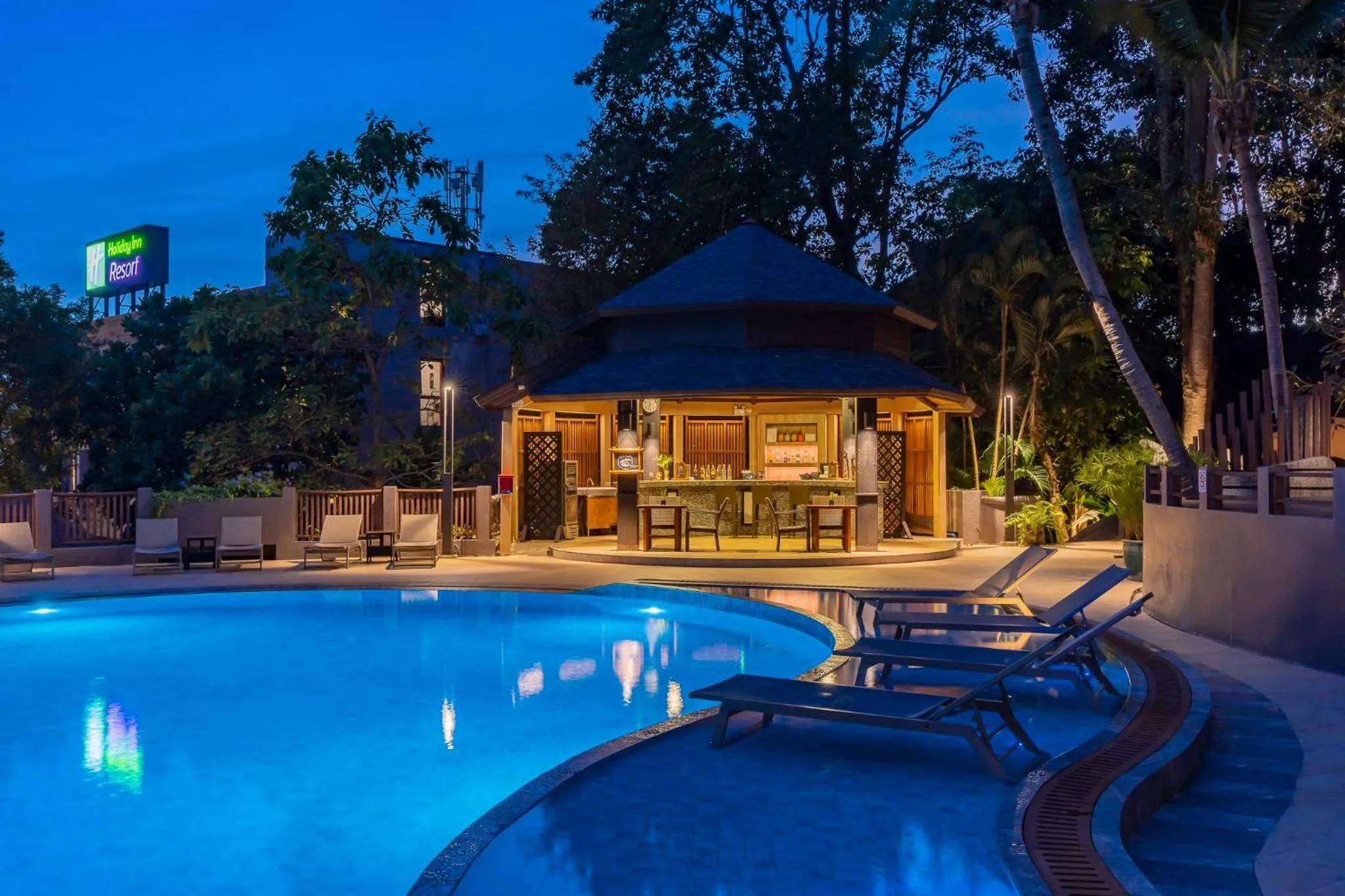 Swimming pool in Holiday Inn Resort Krabi Ao Nang Beach by IHG