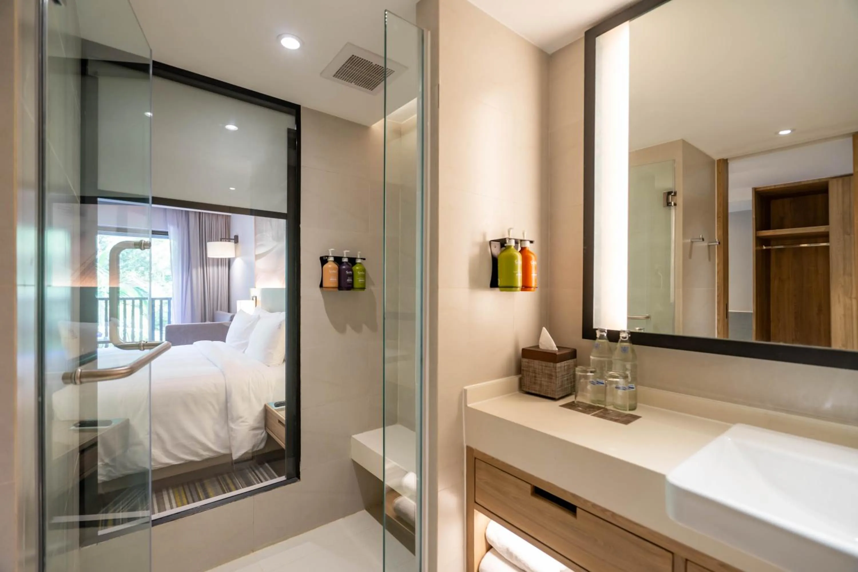 Bathroom in Holiday Inn Resort Krabi Ao Nang Beach by IHG