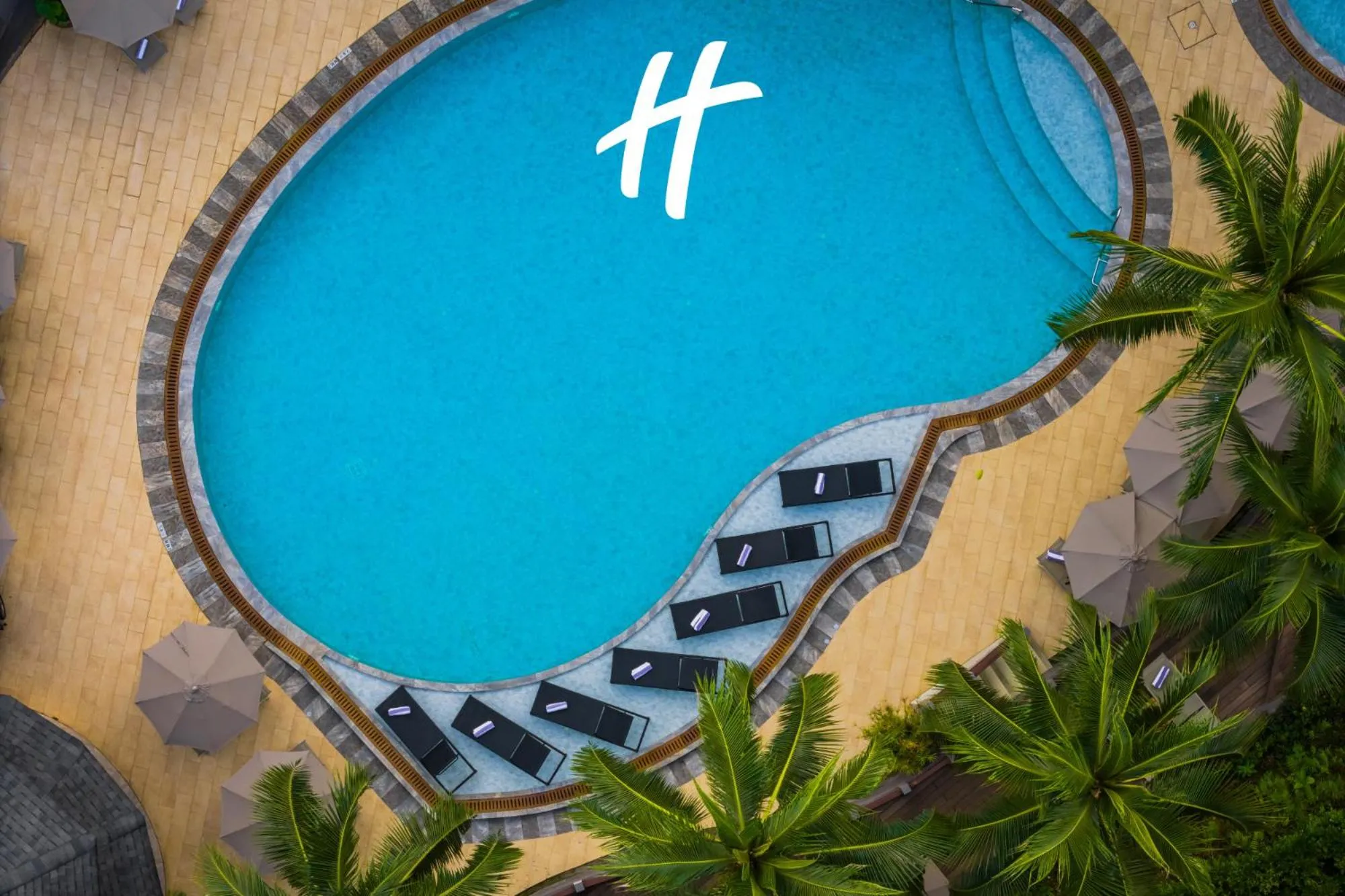 Swimming pool in Holiday Inn Resort Krabi Ao Nang Beach by IHG