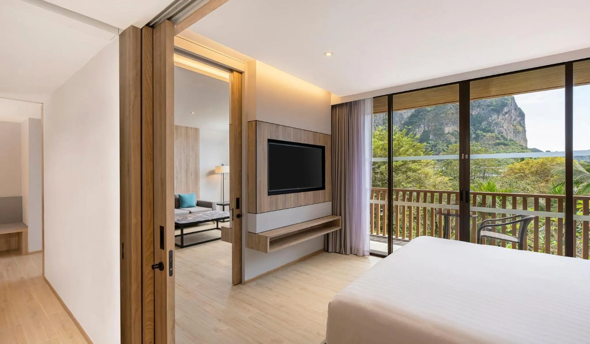 Photo of the whole room, Bed in Holiday Inn Resort Krabi Ao Nang Beach by IHG