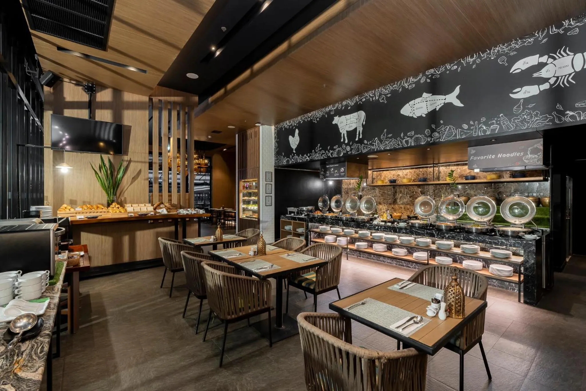 Restaurant/places to eat in Holiday Inn Resort Krabi Ao Nang Beach by IHG