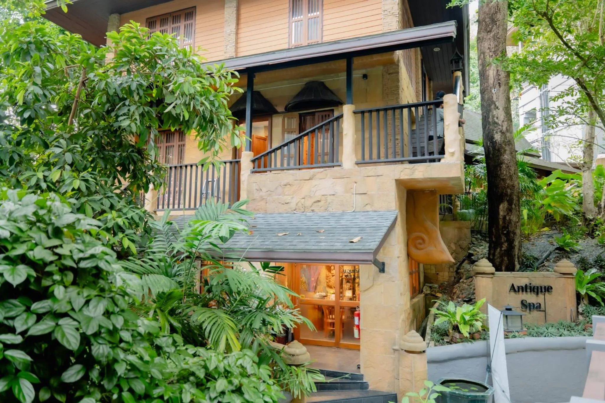 Spa and wellness centre/facilities in Holiday Inn Resort Krabi Ao Nang Beach by IHG