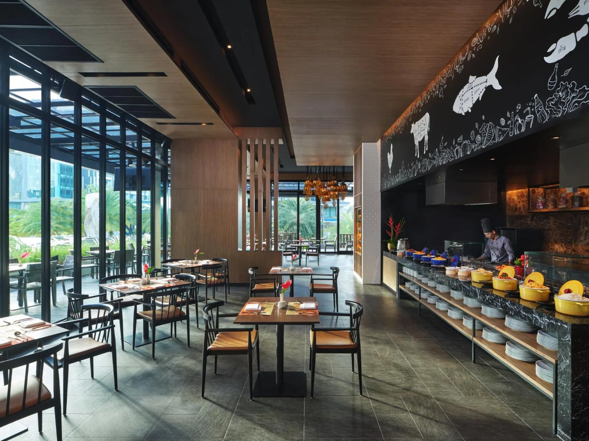 Restaurant/places to eat in Holiday Inn Resort Krabi Ao Nang Beach by IHG