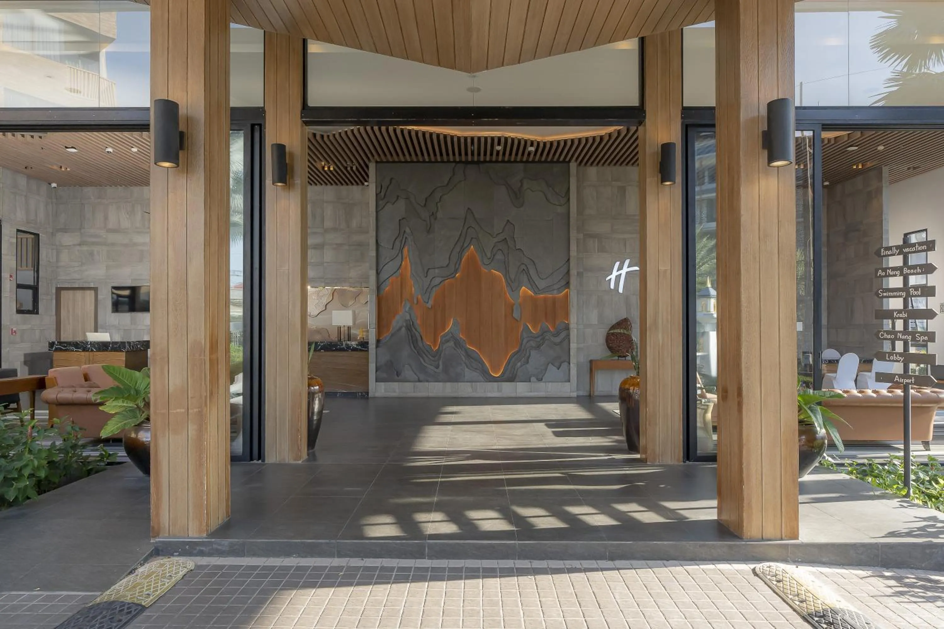 Lobby or reception in Holiday Inn Resort Krabi Ao Nang Beach by IHG