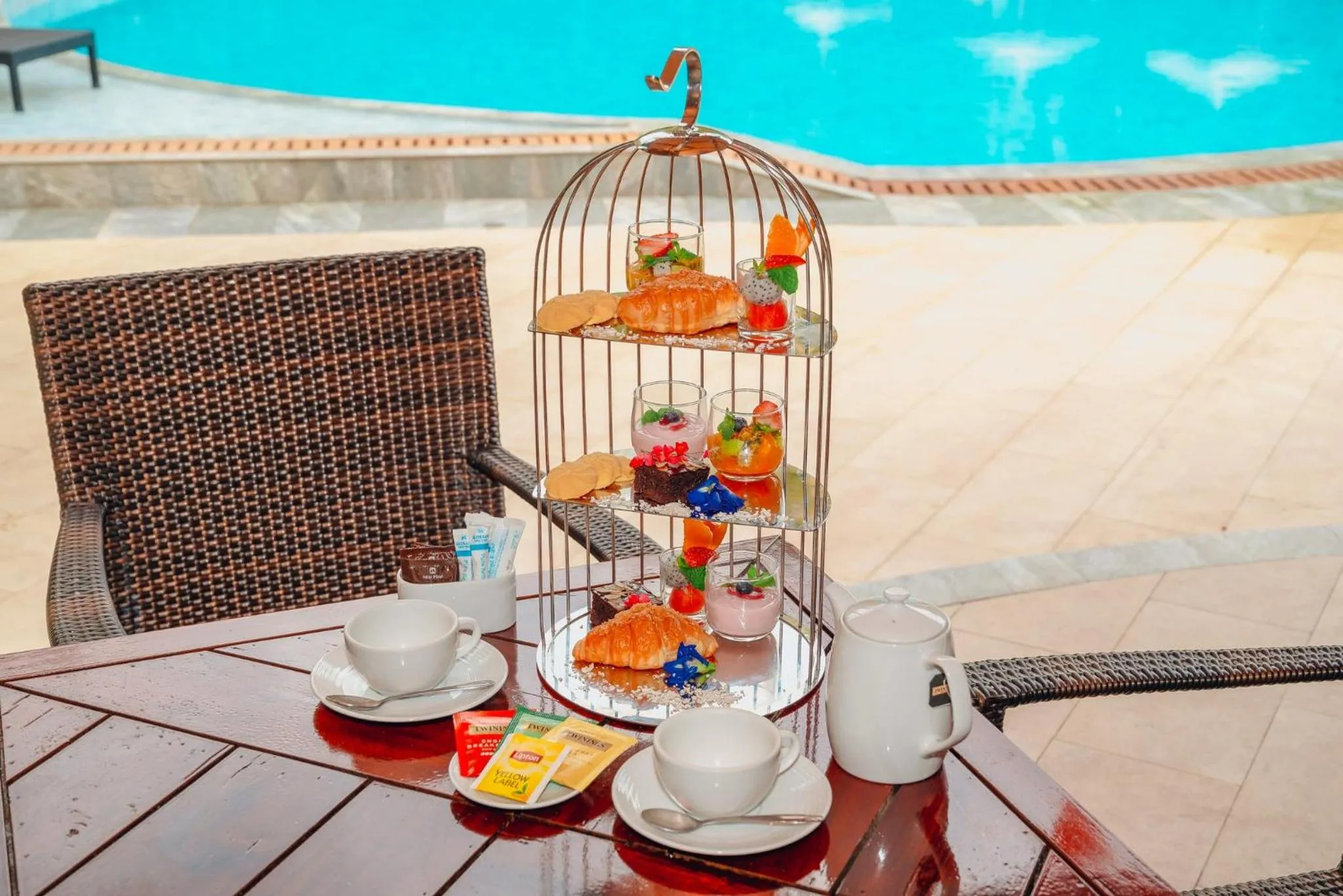 Restaurant/places to eat in Holiday Inn Resort Krabi Ao Nang Beach by IHG